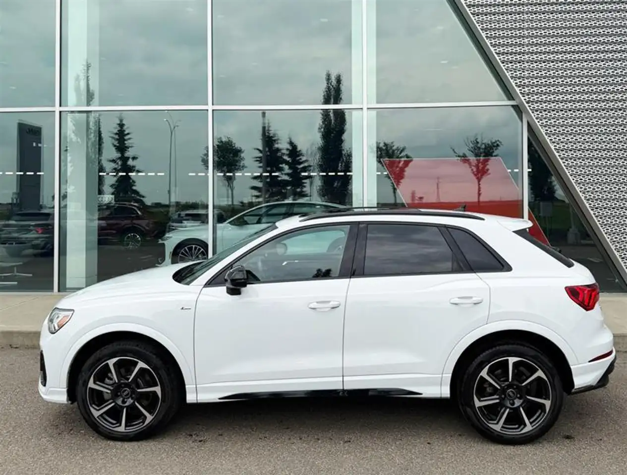Audi Q3 fotografie Audi Q3