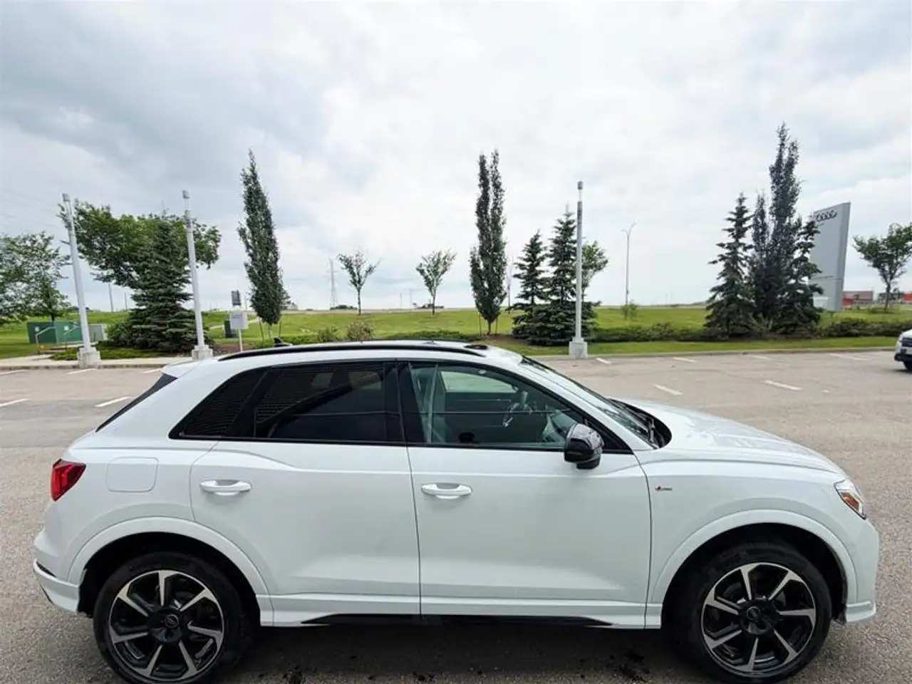 Audi Q3 fotografie Audi Q3