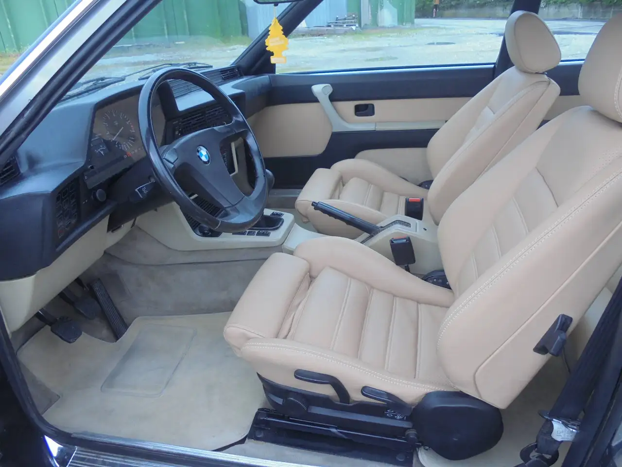 BMW 635 3.4 CSi, foto 3
