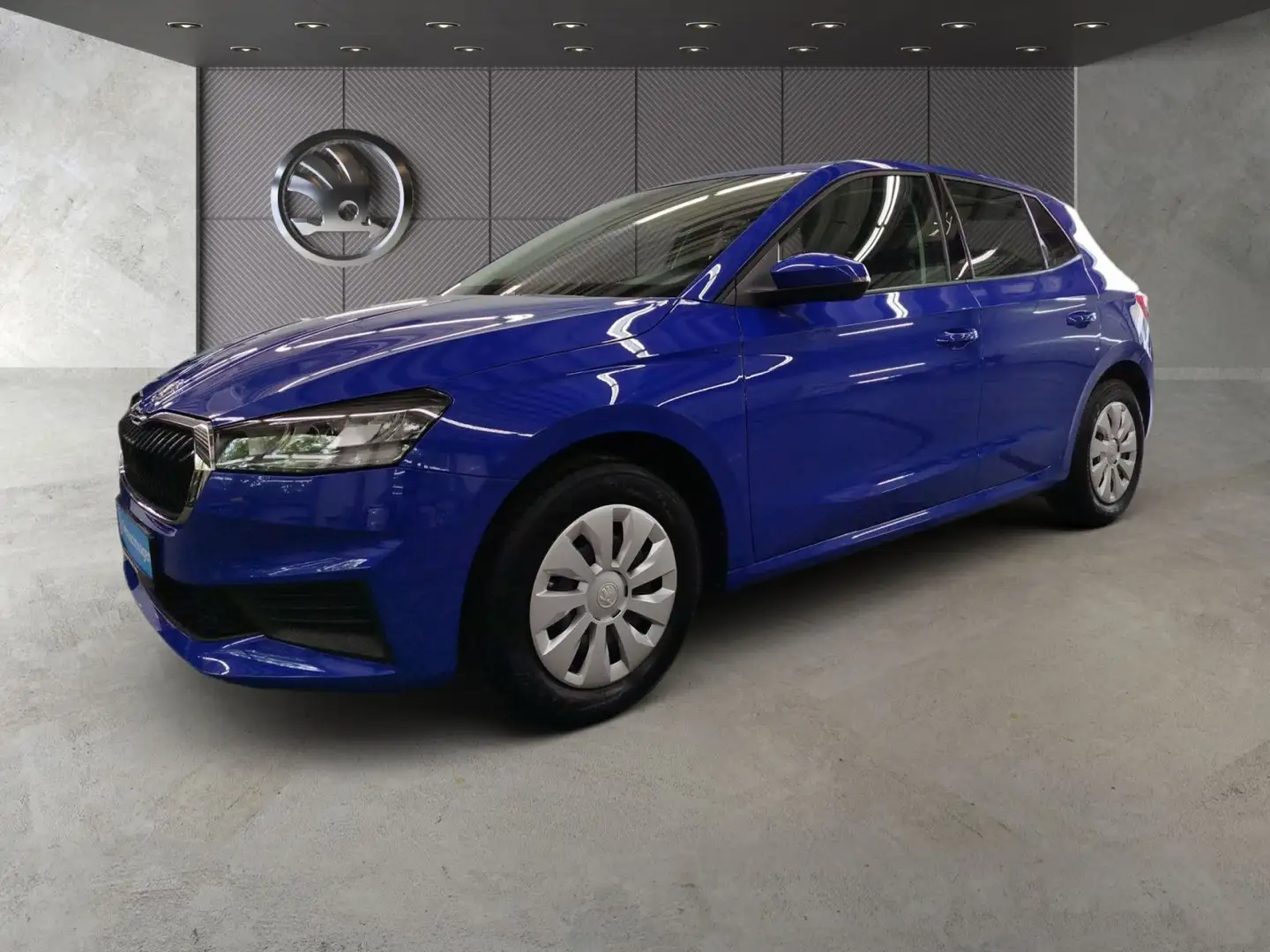 Skoda Fabia 1.0 MPI Active Azul - 2