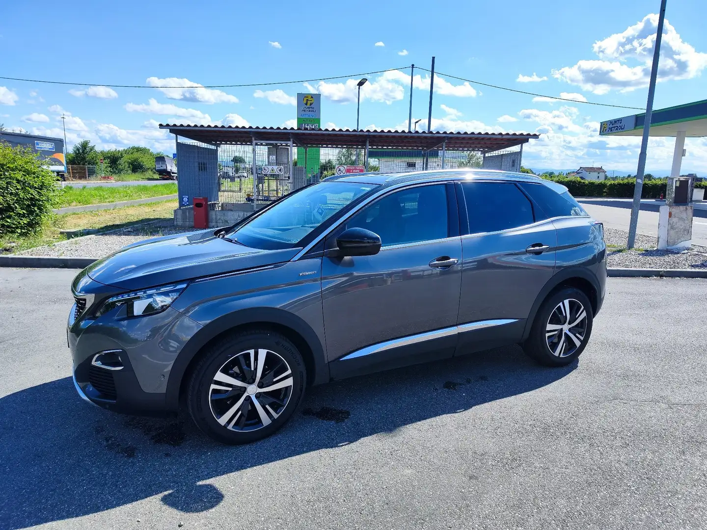 Peugeot 3008 1.5 bluehdi GT Line s&s 130cv eat8 - 1