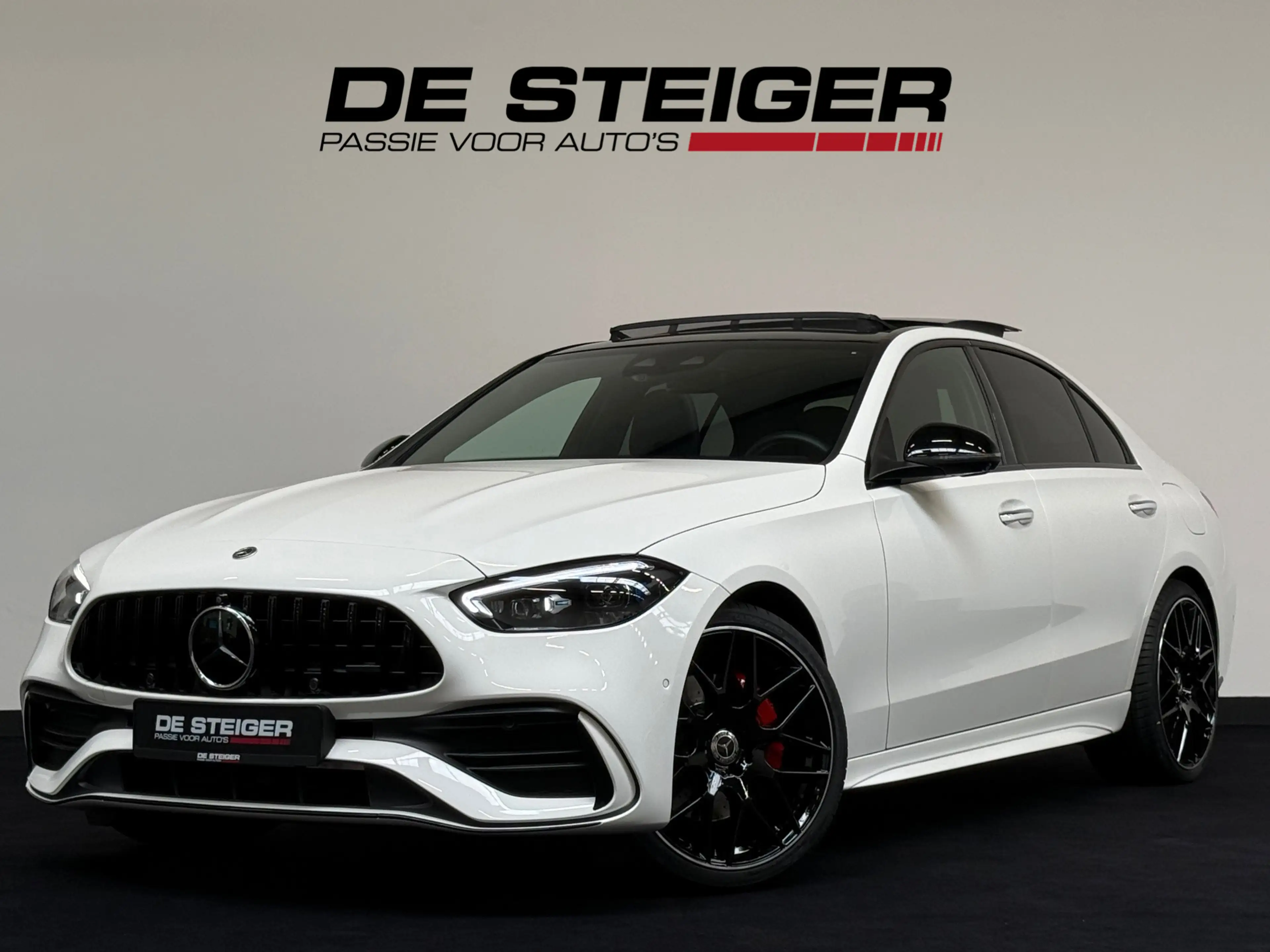 Mercedes-Benz C 300 e AMG Pano Memory Burmester Distronic Massage 360