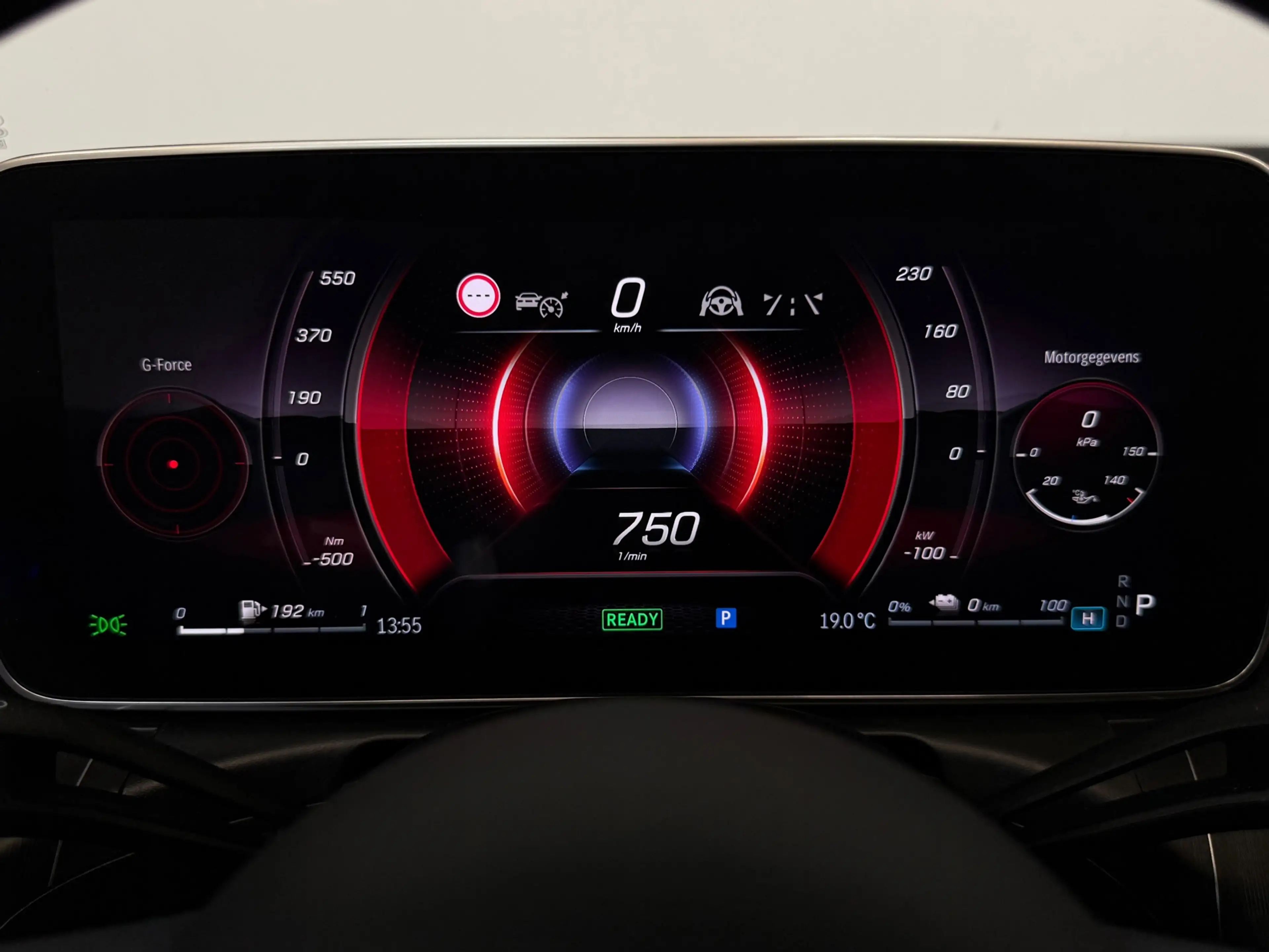 Mercedes-Benz C 300 e AMG Pano Memory Burmester Distronic Massage 360 — photo 15