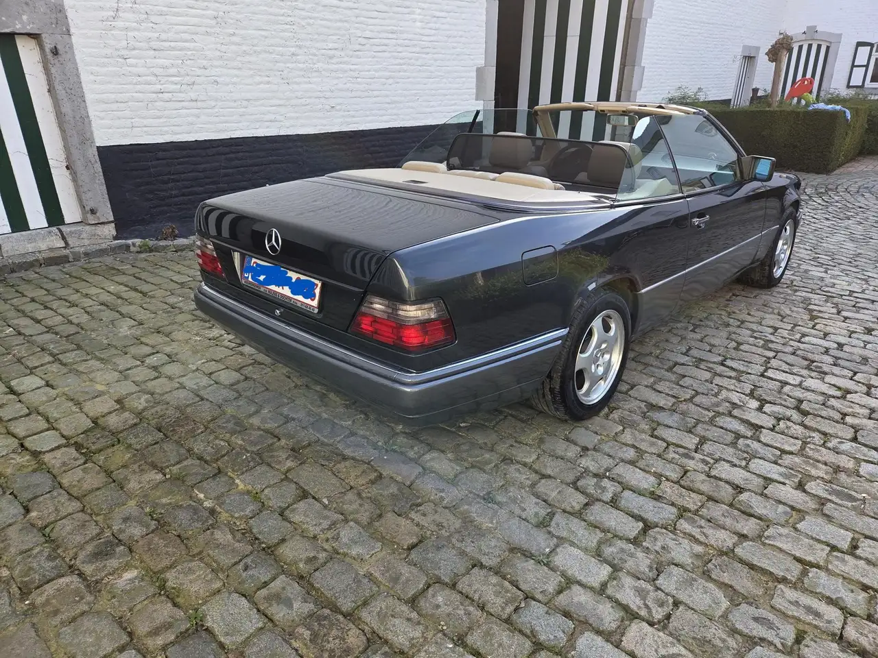 Mercedes-Benz E 220 Cabrio, foto 4