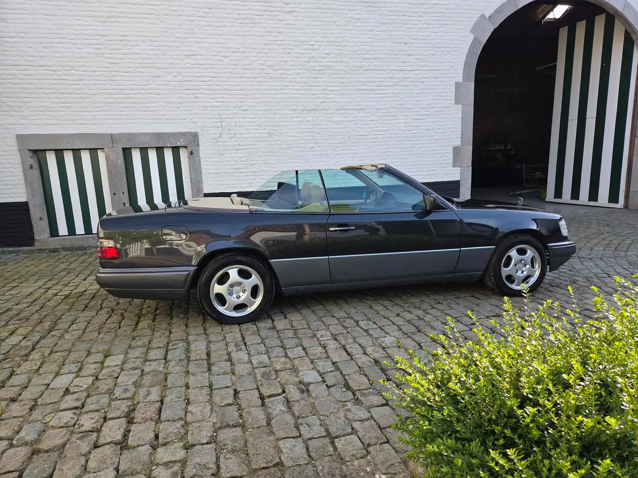 Mercedes-Benz E 220 Cabrio, foto 3