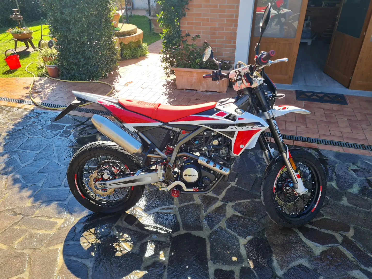Fantic 125M XMF Alb - 1