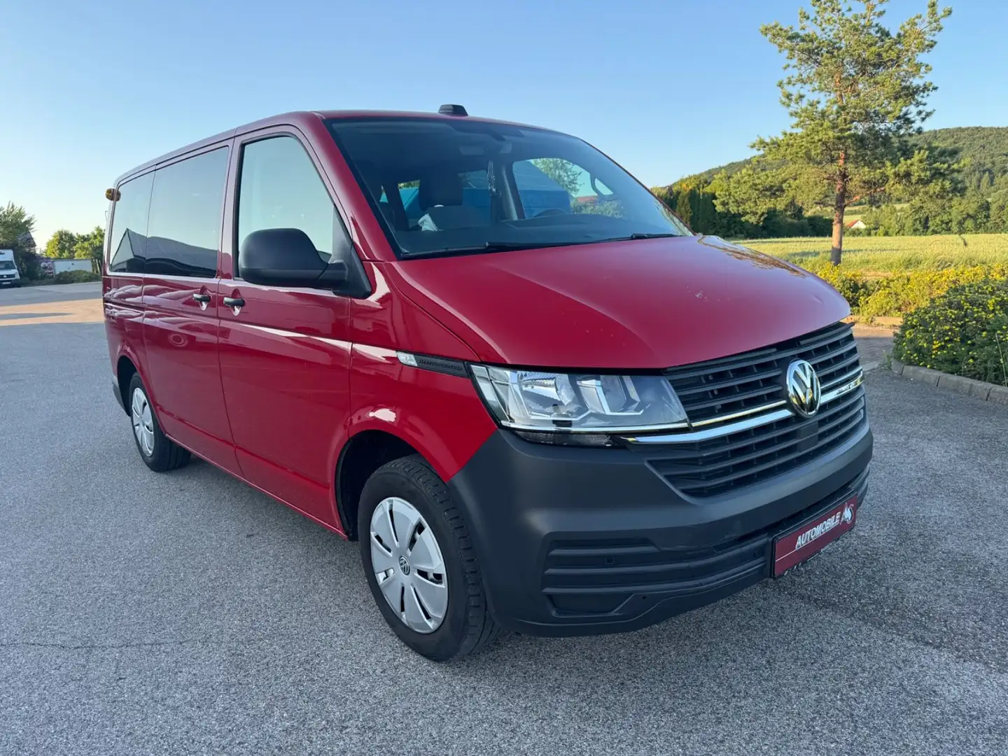 Volkswagen T6 Transporter 9Sitze*Klima* Standheizung* Rouge - 1