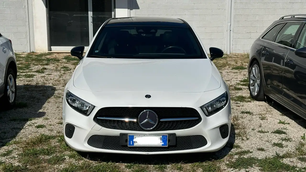 Mercedes-Benz A 180