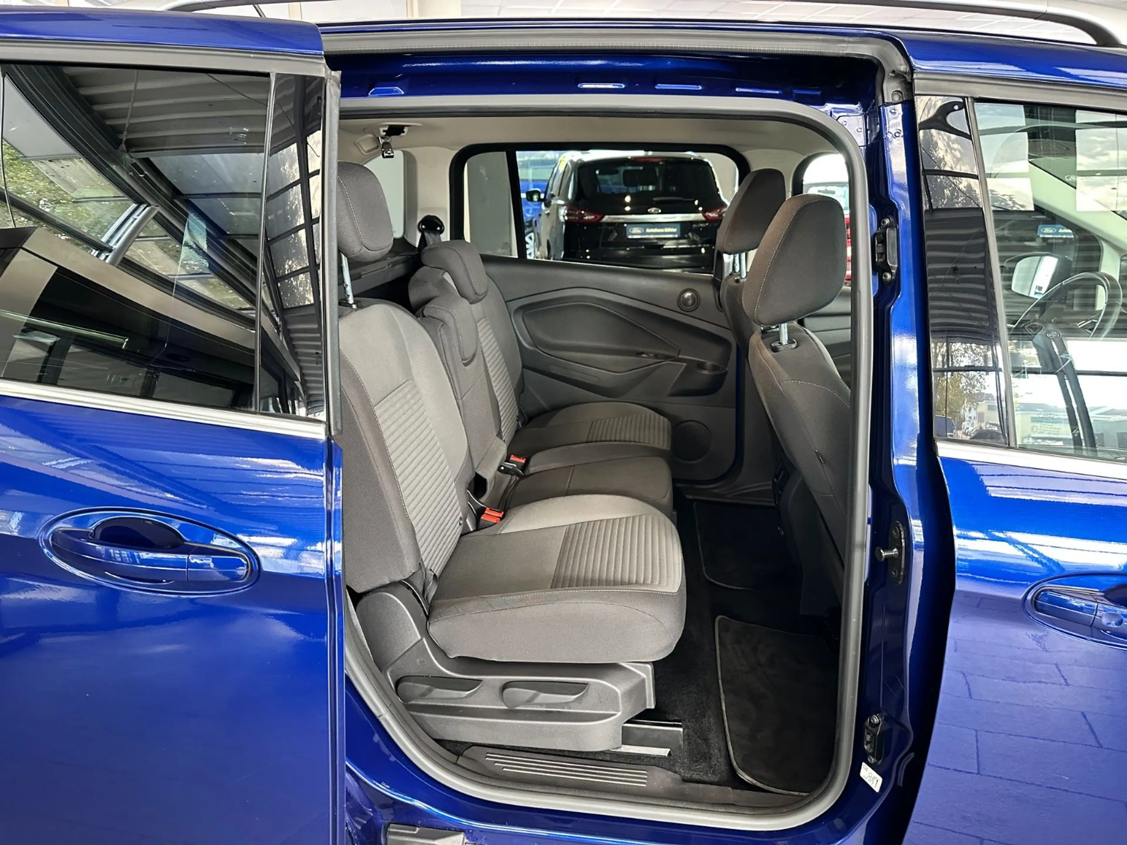 Ford Grand C-Max Grand C-MAX Titanium 1.5 #AHK #KAMERA #NAVI — photo 15