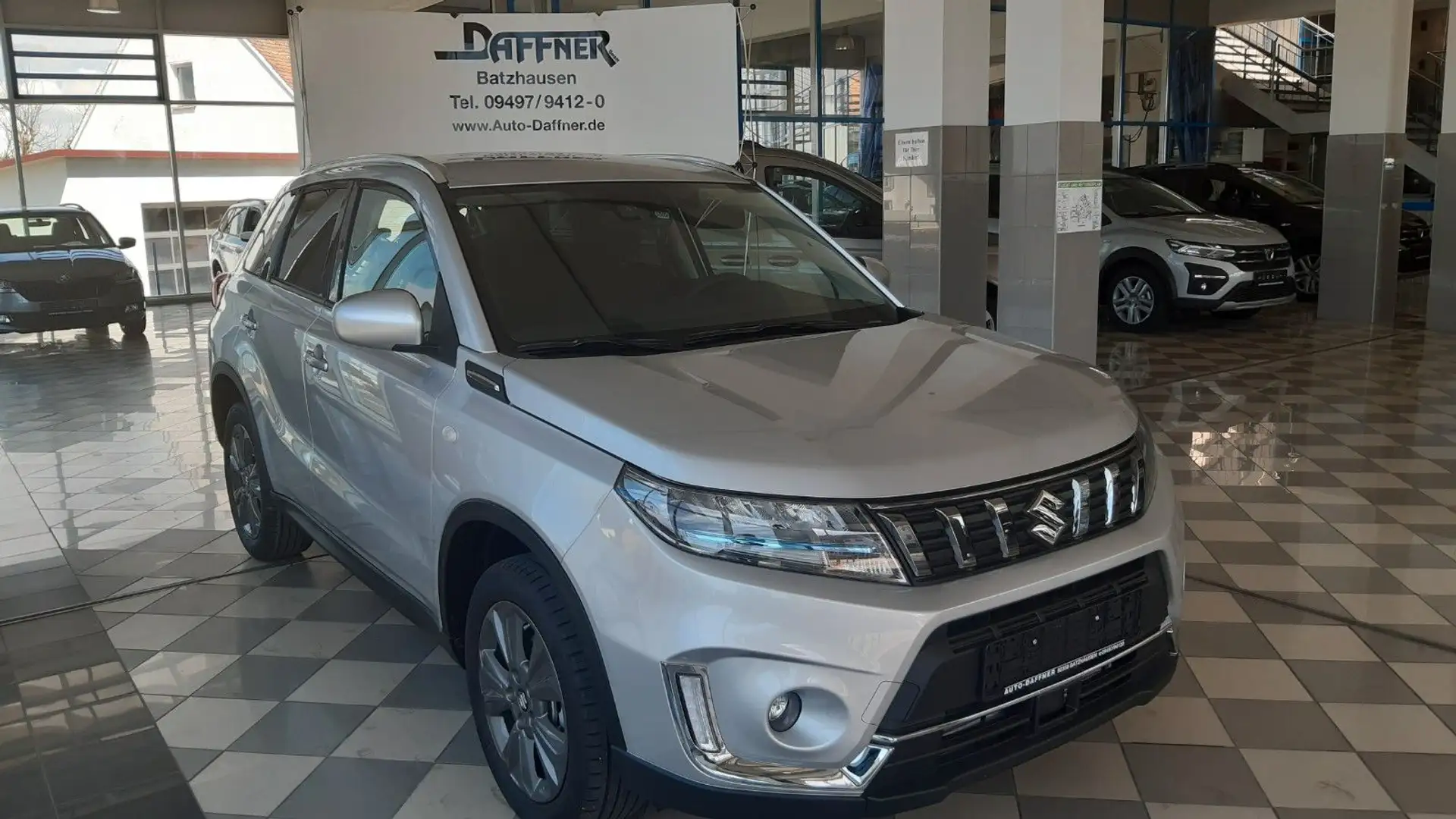 Suzuki Vitara 1.4 BOOSTERJET Hybrid / SOFORT VERFÜGBAR Argent - 2