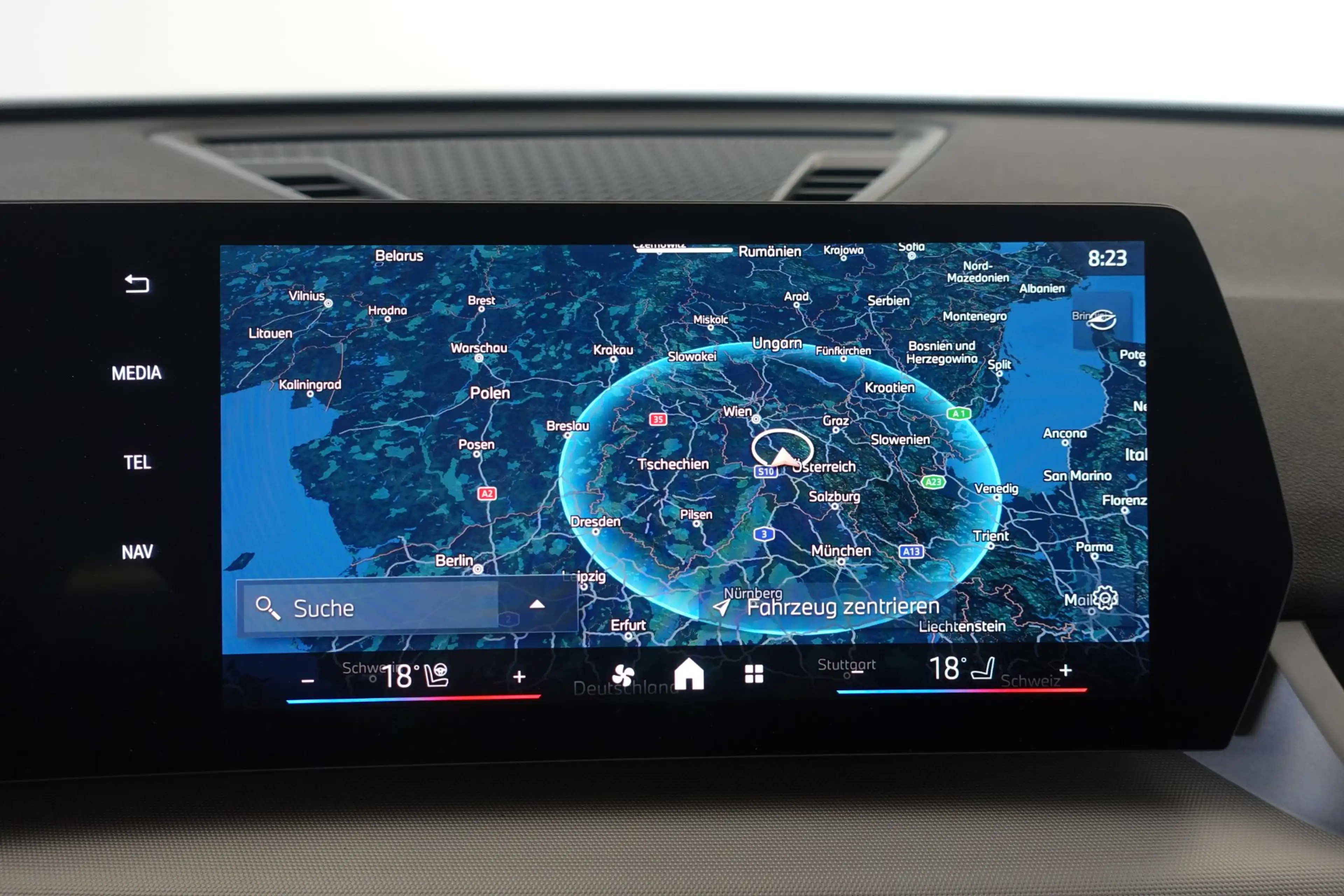 BMW iX2 eDrive20 U10 — photo 13