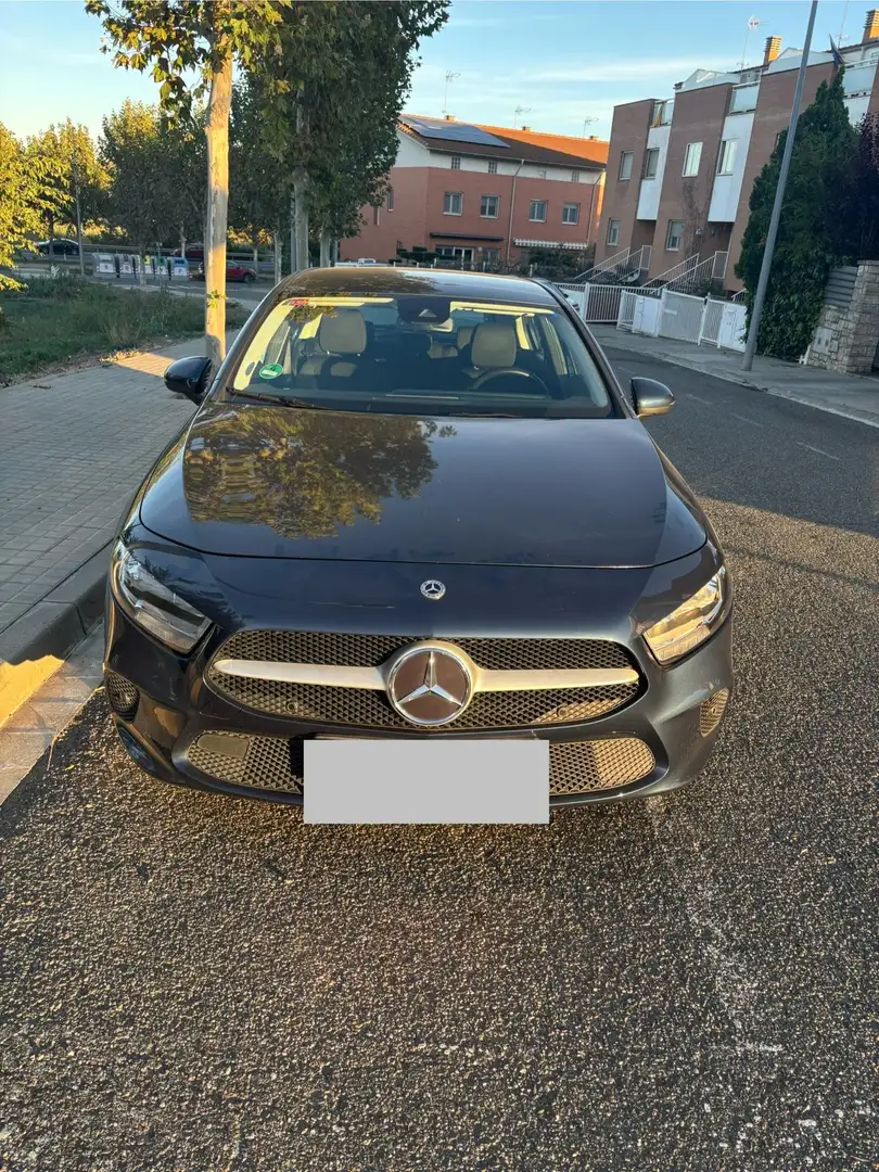 Mercedes-Benz A 180 180d - 2