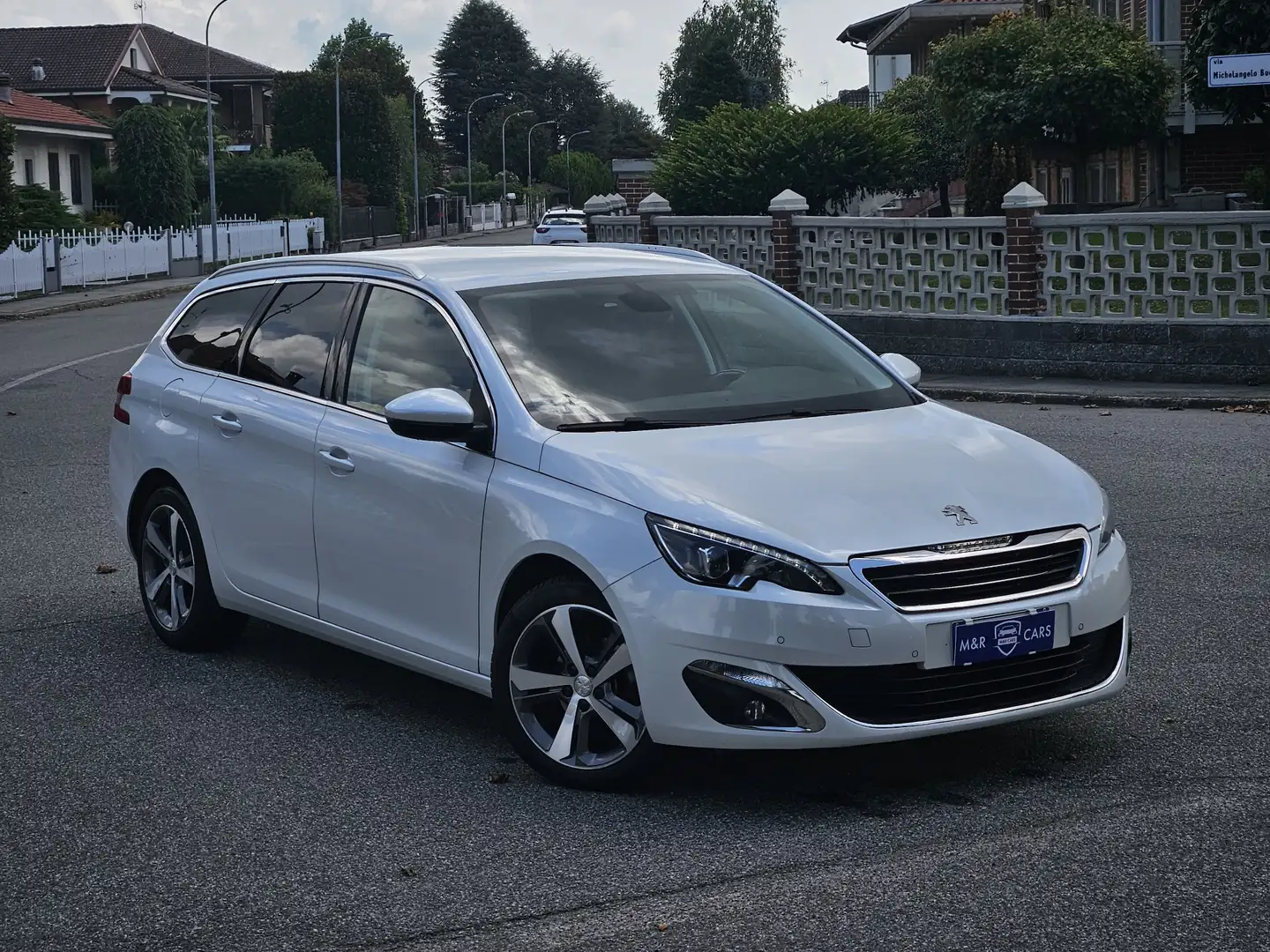 Peugeot 308 SW 1.6 bluehdi Business s&s 120cv E6B Bianco - 1