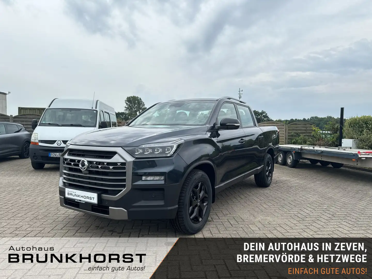 SsangYong Grand Musso 2,2 e-Xdi Black Line 3t Anhängelast Grau - 1