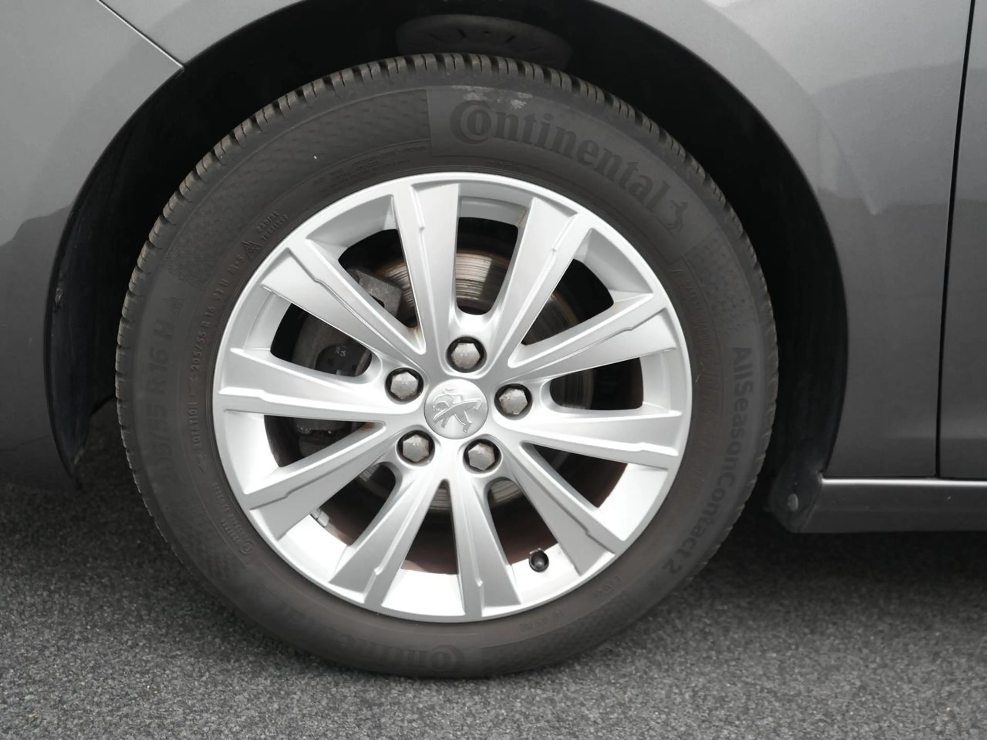 Peugeot 308 1.2 PureTech Style (EU6.3) — photo 7