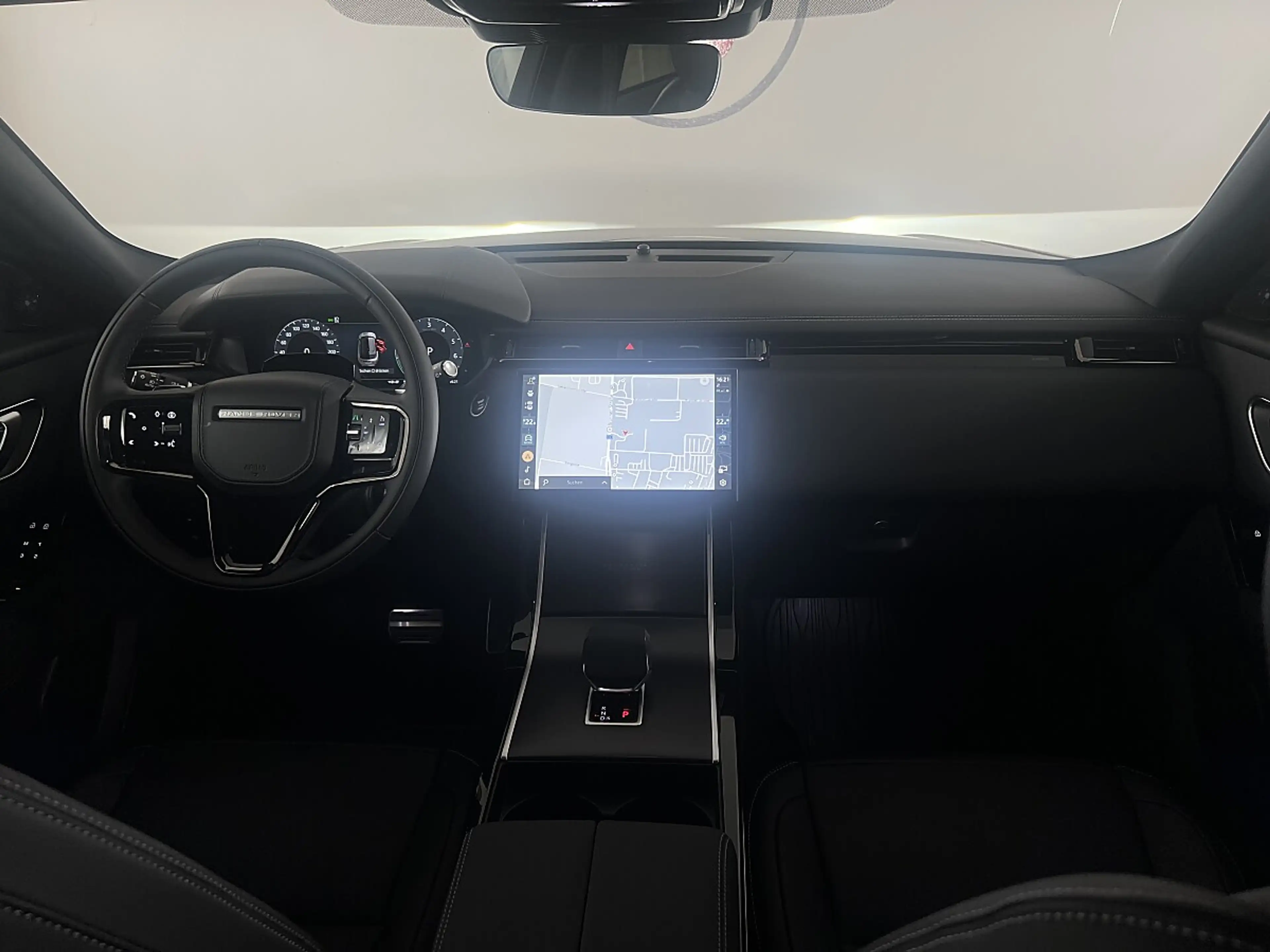 Land Rover Range Rover Velar P400e PHEV Allrad Belgravia Edition Aut. — photo 5