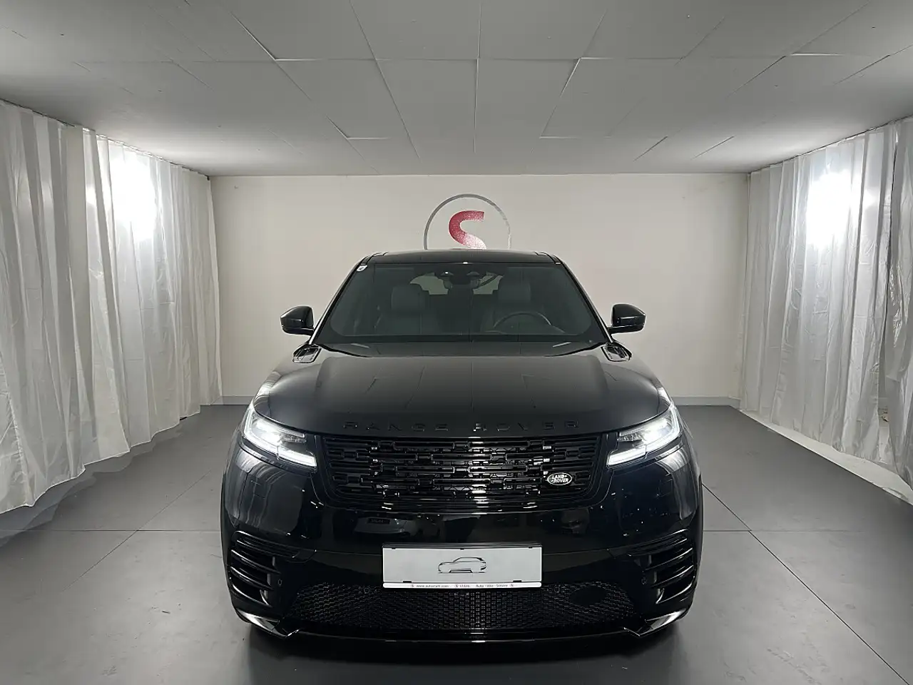 Land Rover Range Rover Velar P400e PHEV Allrad Belgravia Edition Aut., миниатюра 6