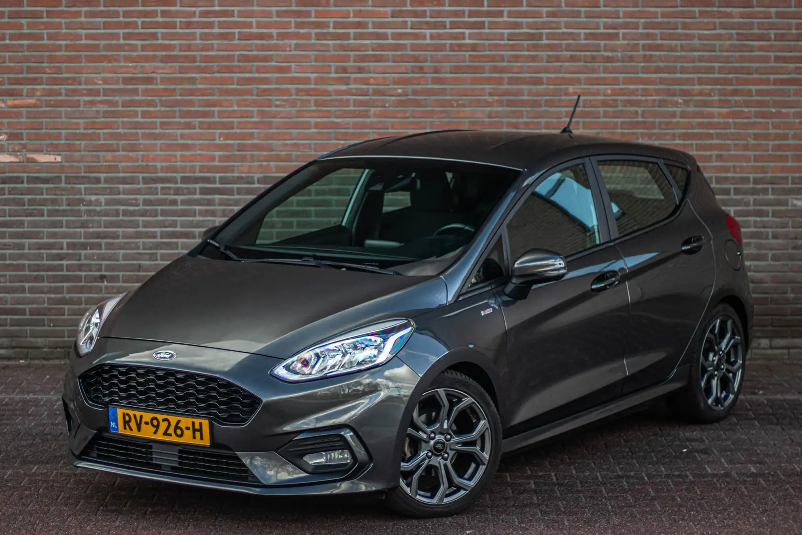 Ford Fiesta 1.0 EcoBoost ST-Line, 1e eigenaar, Carplay, Airco, Gris - 2
