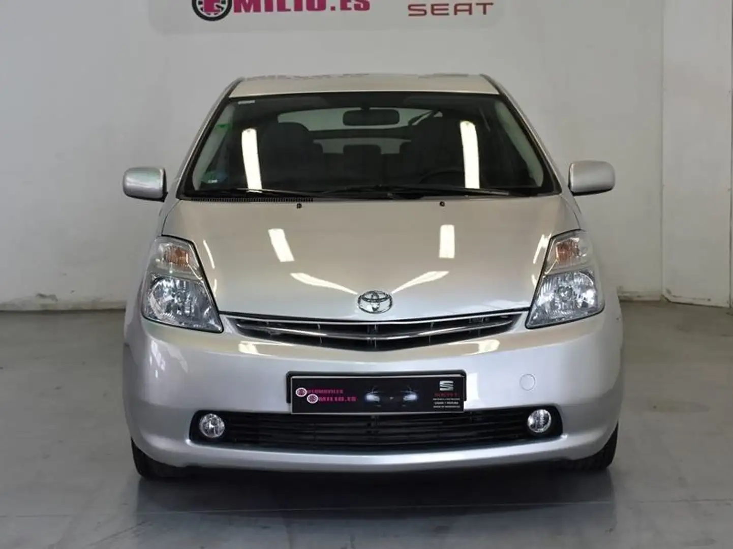 Toyota Prius Prius 1.5 16v VVT-i HSD Sol Sol Argintiu - 1