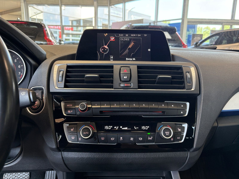 BMW 118 1er - 118 i M Sport — photo 15