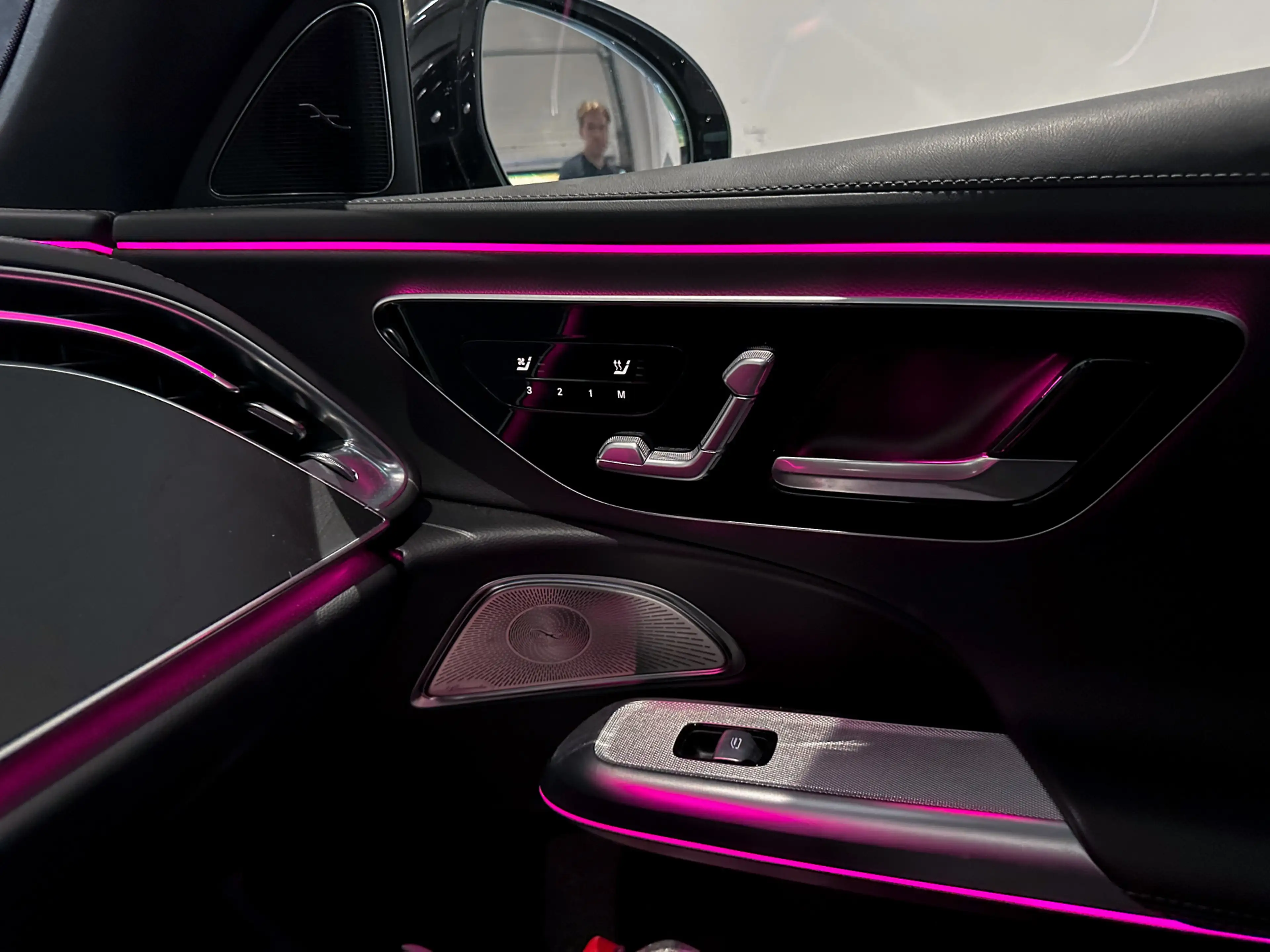 Mercedes-Benz E 400 e 4MATIC AMG AlpinGrey |Trekhaak|Burmester|Stoelko — photo 28