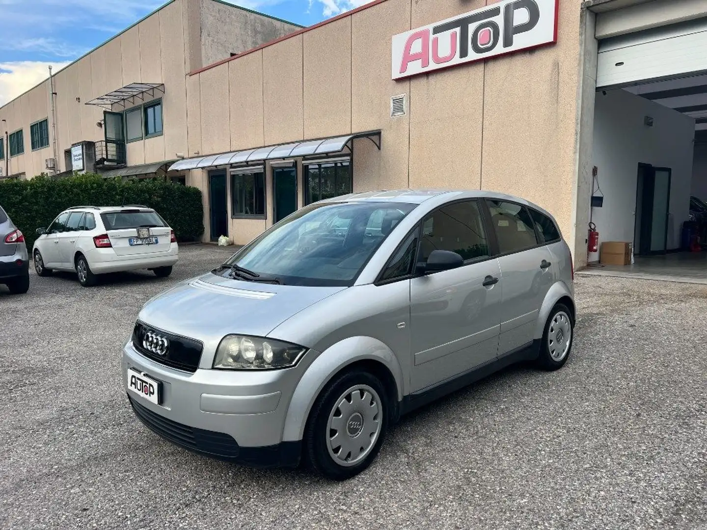 Audi A2 1.4 16V Comfort Argento - 1
