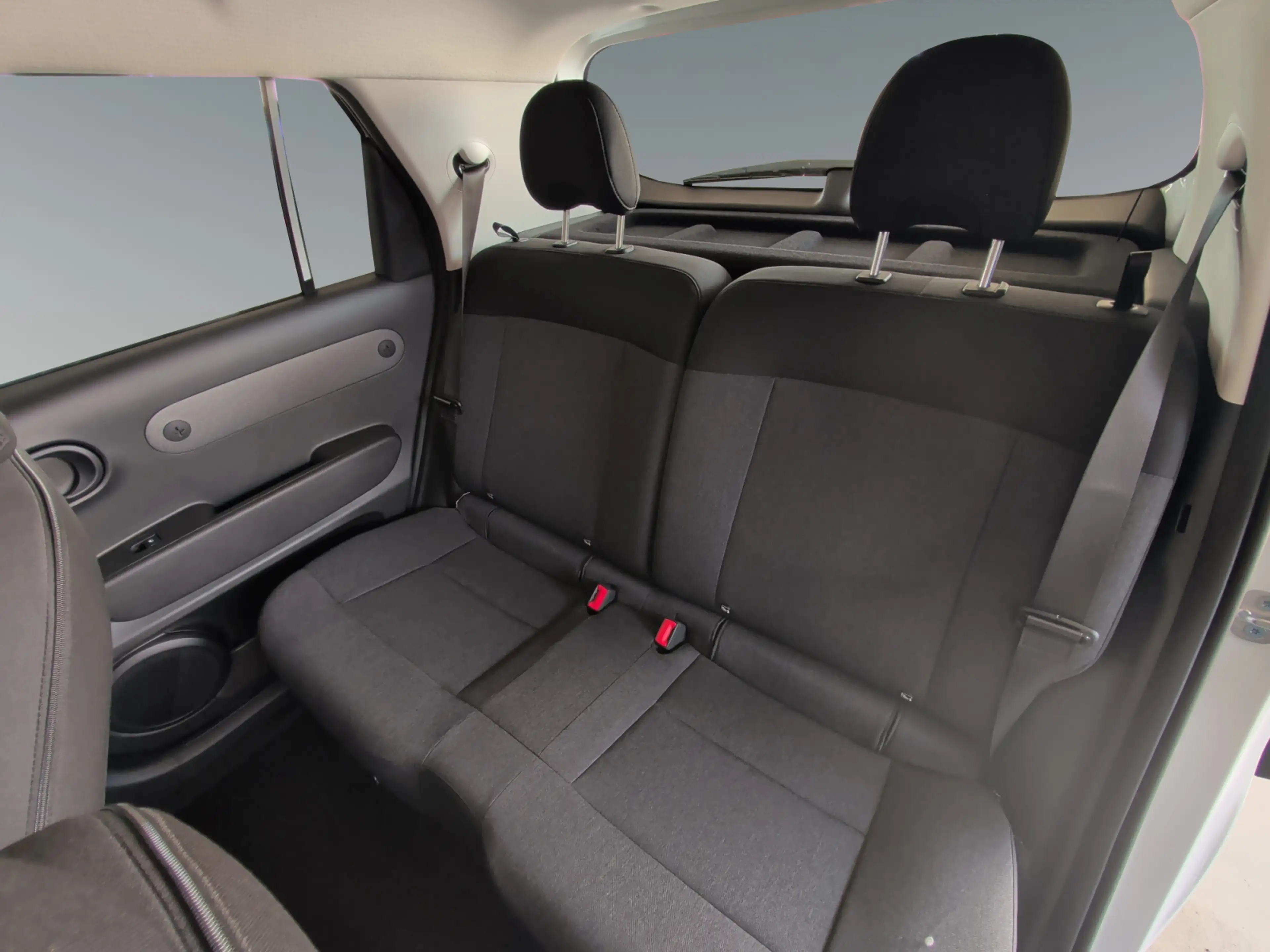 Hyundai Inster Smart Line 49kWh — photo 13