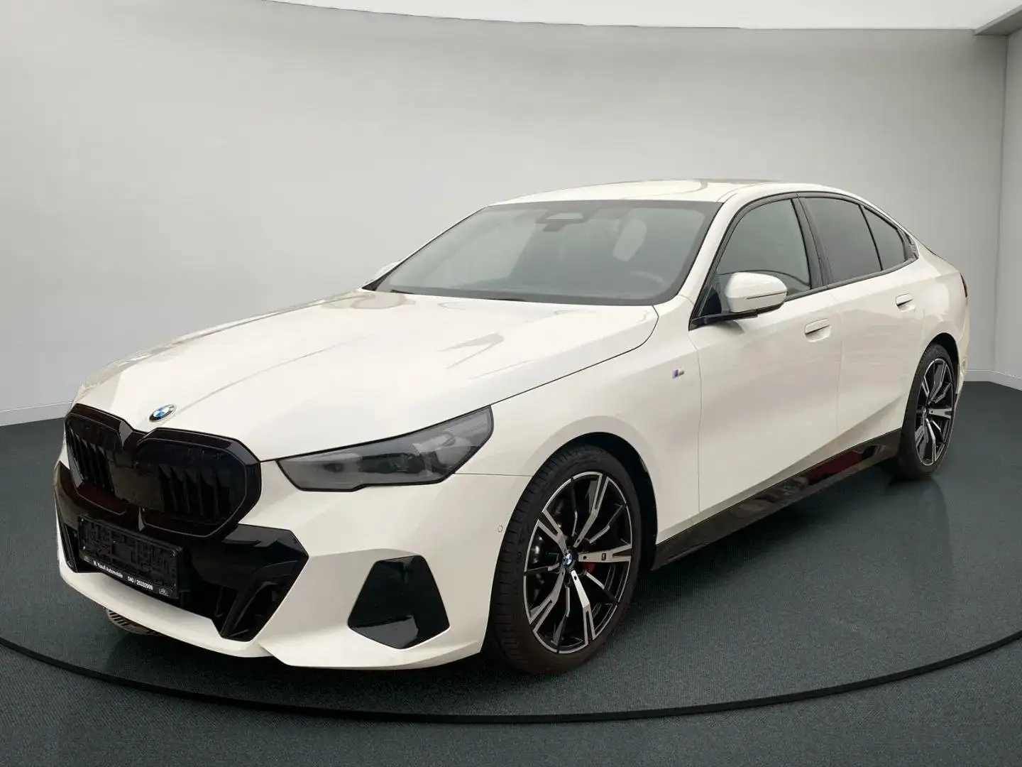 BMW 520 520d M-SPORT PRO PAKET LED|DRIVING-ASSIST|AHK Blanc - 1