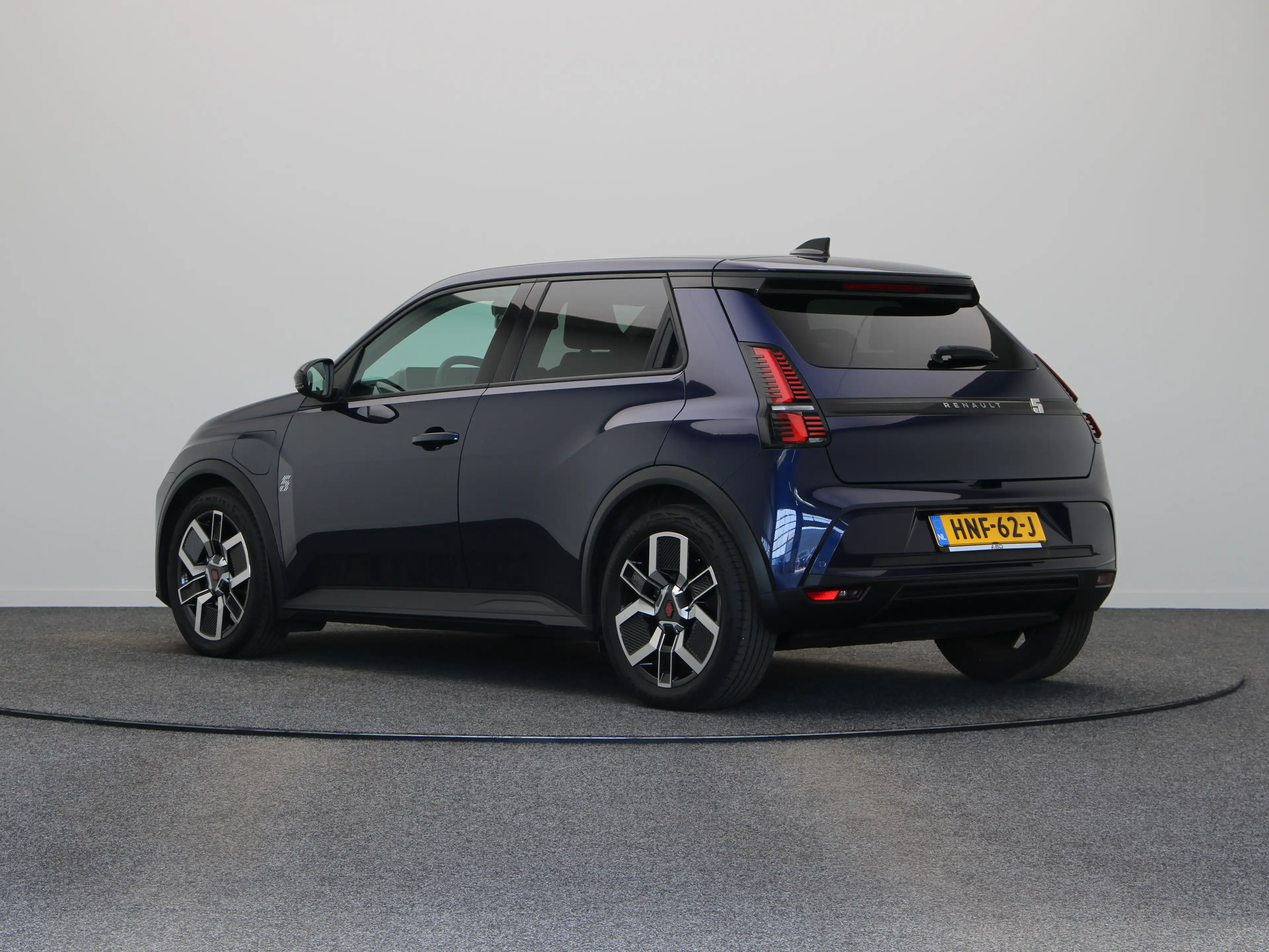 Renault R 5 Techno Comfort range | Achteruitrijcamera | ISOFIX — photo 2