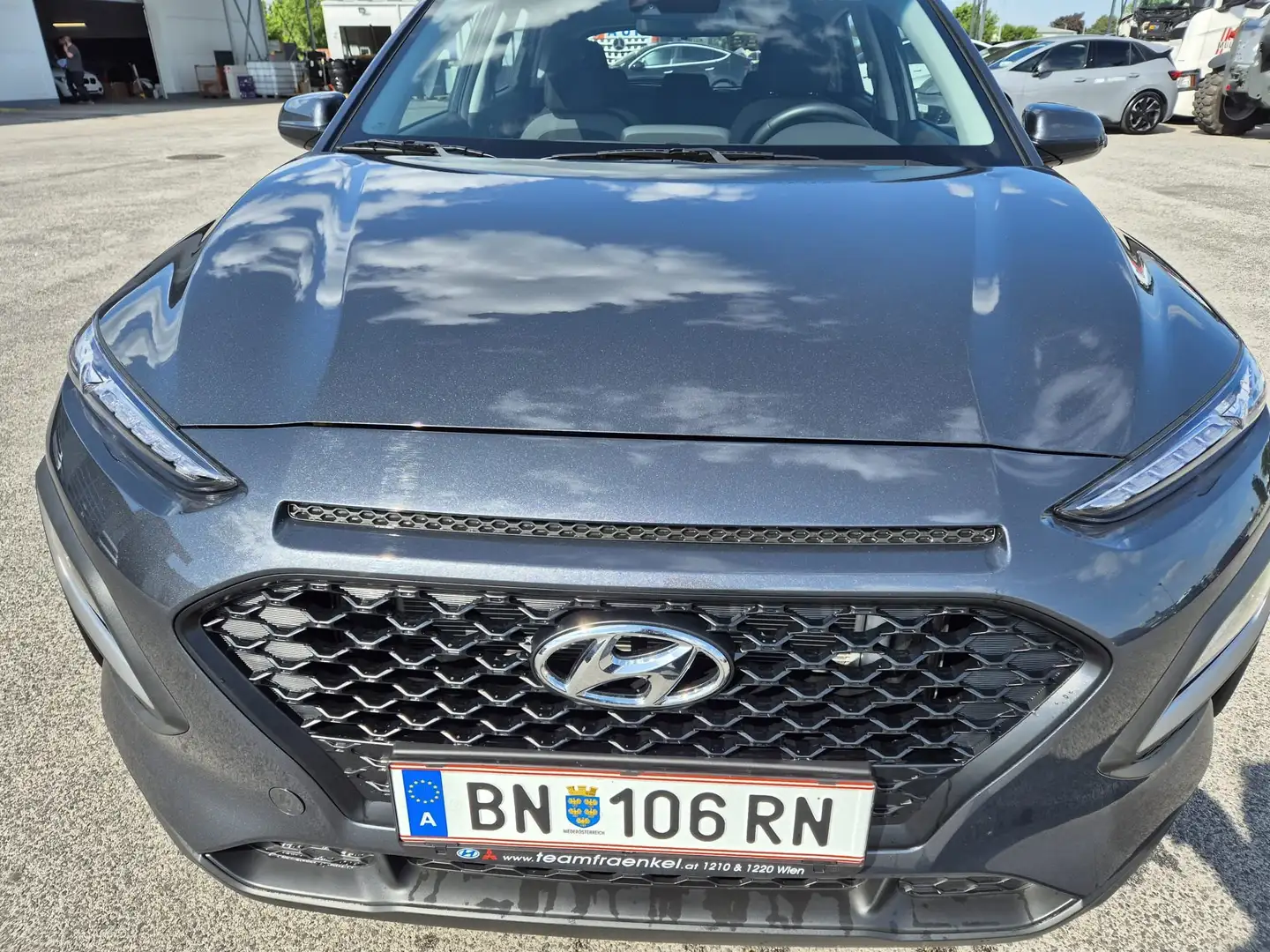 Hyundai KONA 1,6 CRDi 2WD Level 3 Grau - 2