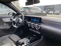 Mercedes-Benz A 180 d AMG LINE Premium + Zwart - thumbnail 3