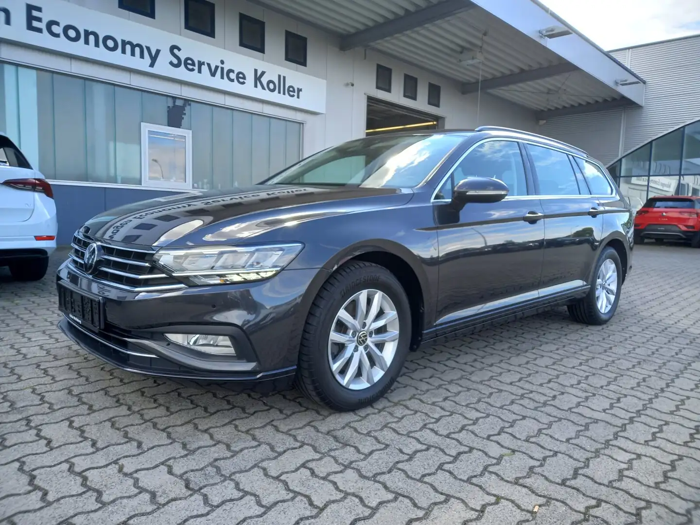Volkswagen Passat Passat Variant 2.0 TDI DSG Navi Kamera ACC  Autom. Grau - 1