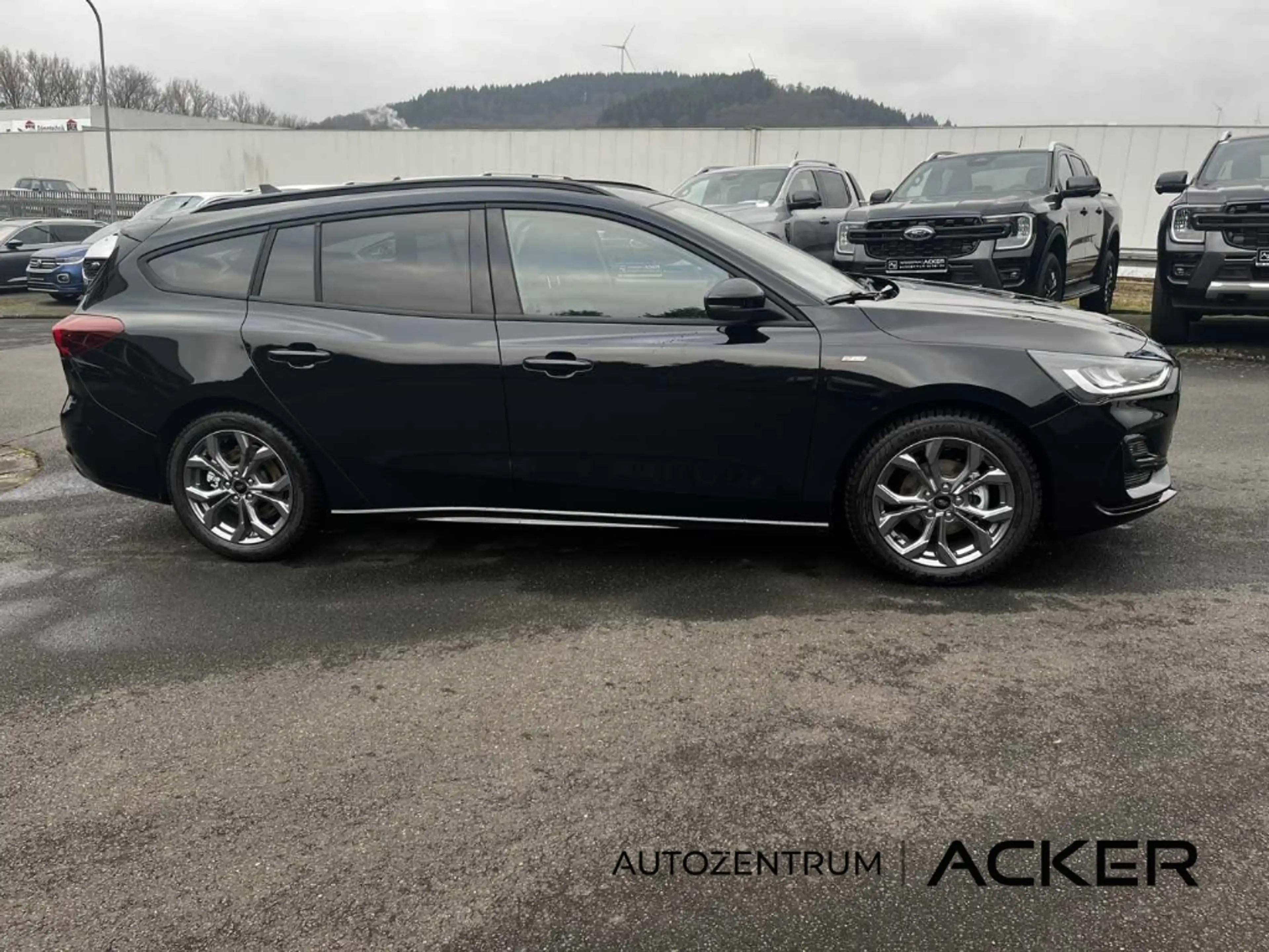 Ford Focus Turnier MHEV ST-Line X AT7 WinterPak. -40%* — photo 10