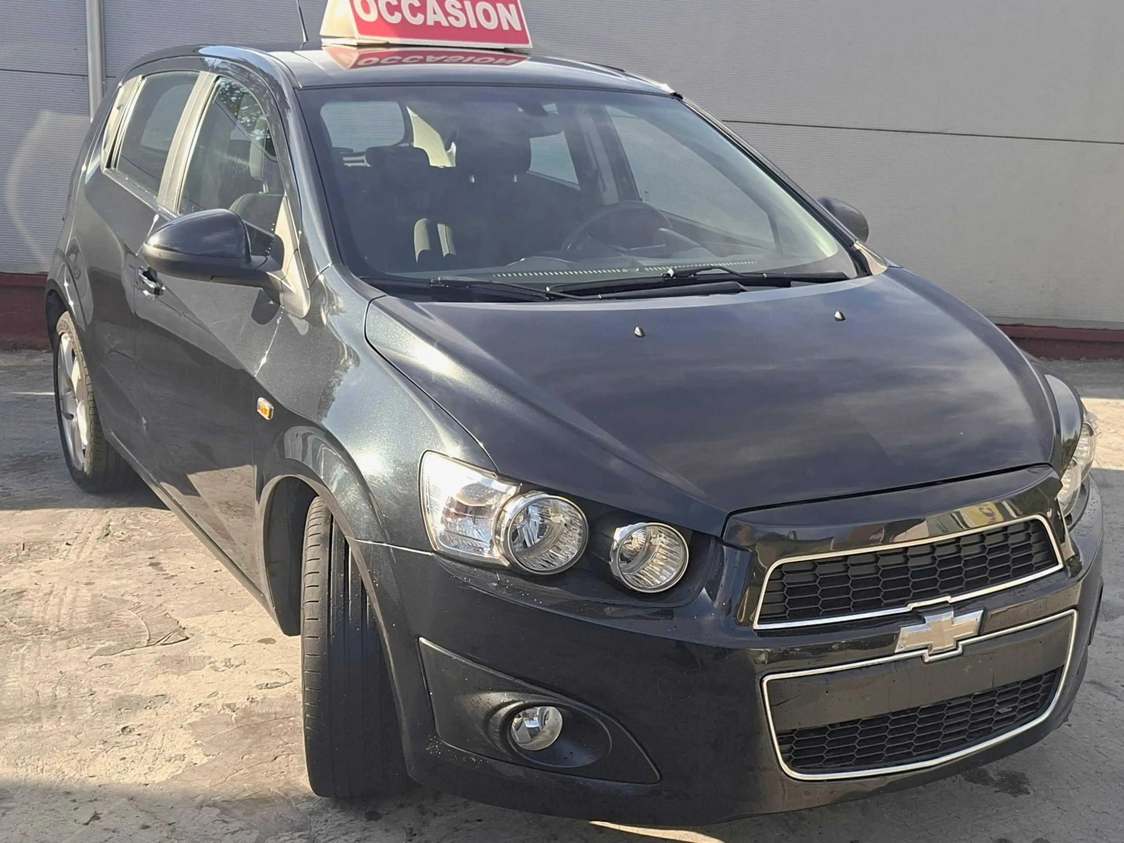 Chevrolet Aveo Aveo hatchback 1.4i LT — photo 2