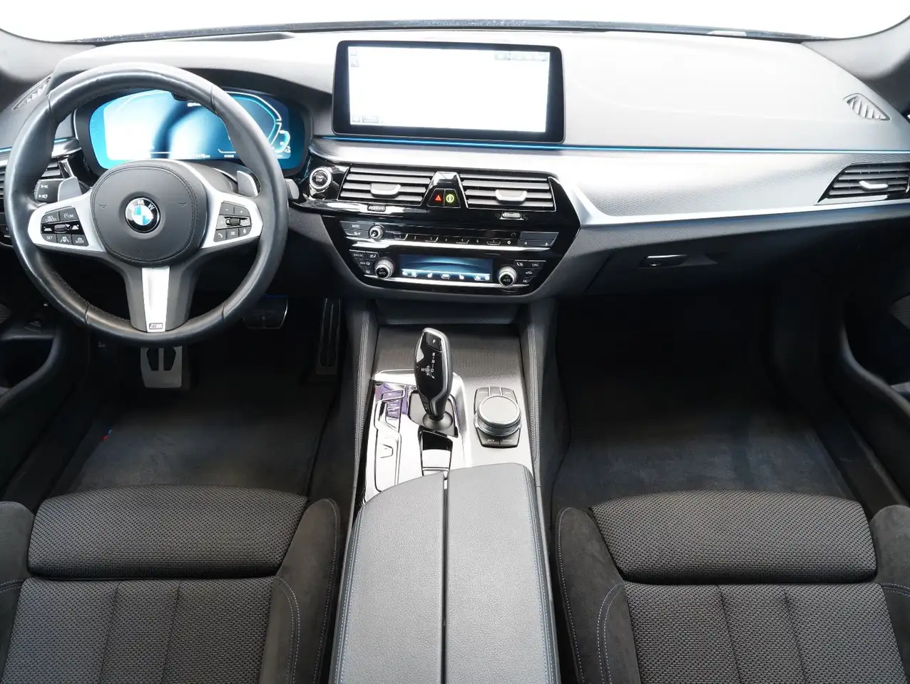 BMW 530 e Touring M Sport SHADOW/LASER/HEAD-UP, миниатюра 8