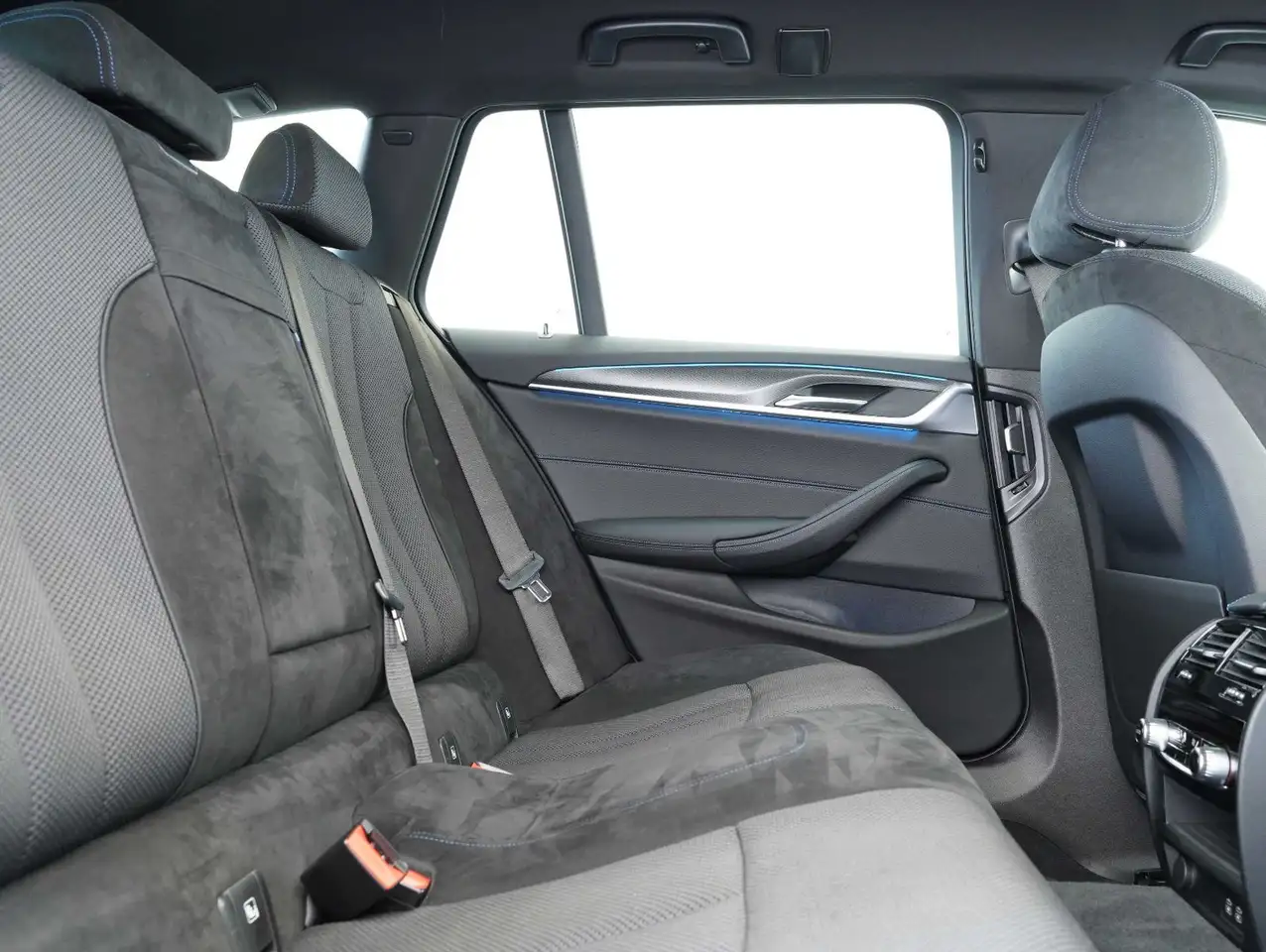 BMW 530 e Touring M Sport SHADOW/LASER/HEAD-UP, миниатюра 14