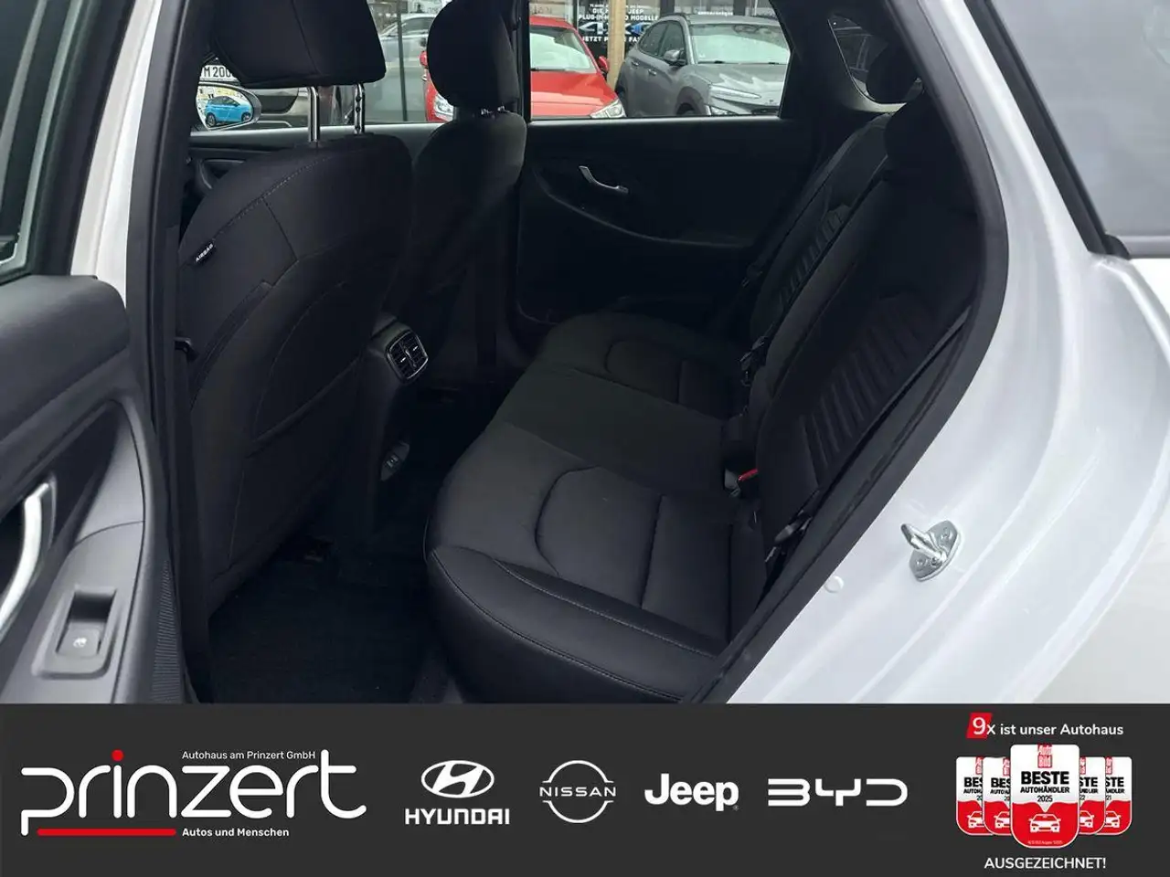 Hyundai i30 1.5 T-GDI MEHV 7DCT "Advantage" DigitalCockpit 14