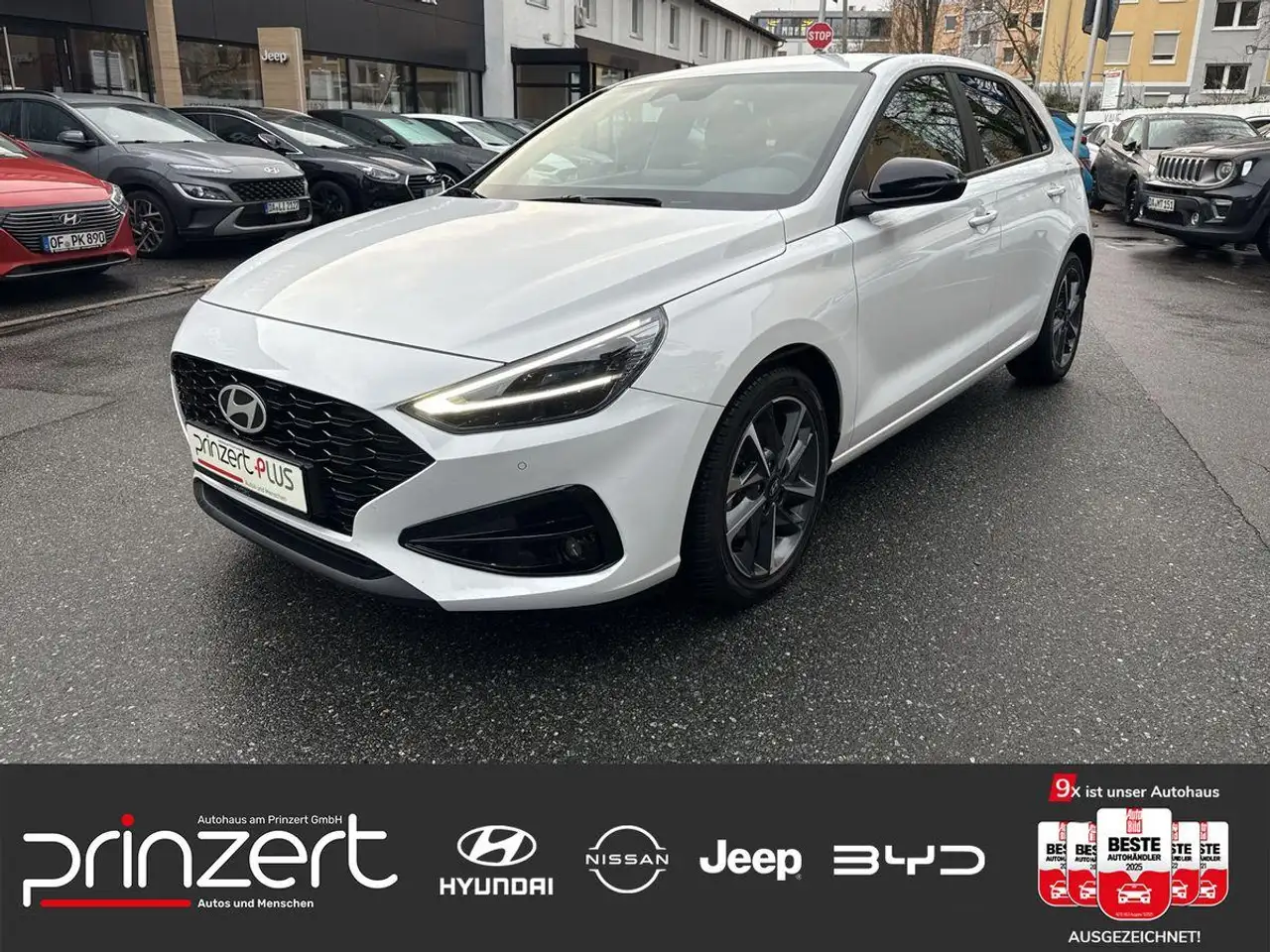 Hyundai i30 1.5 T-GDI MEHV 7DCT "Advantage" DigitalCockpit 17