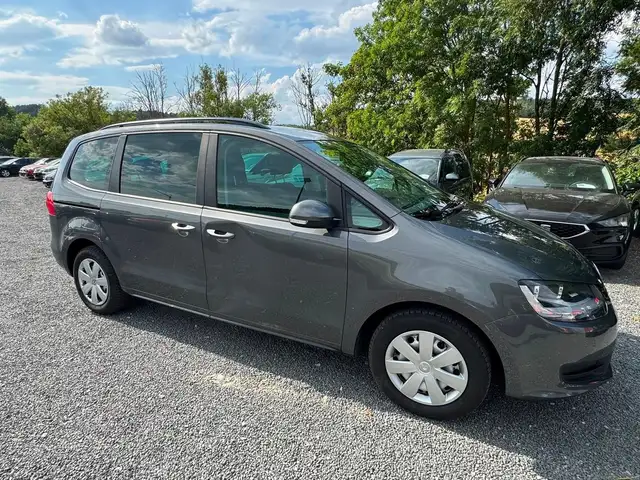 Volkswagen Sharan 2.0 TDI *BESCHÄDIGT*TRENDLINE*7-SITZER*PD