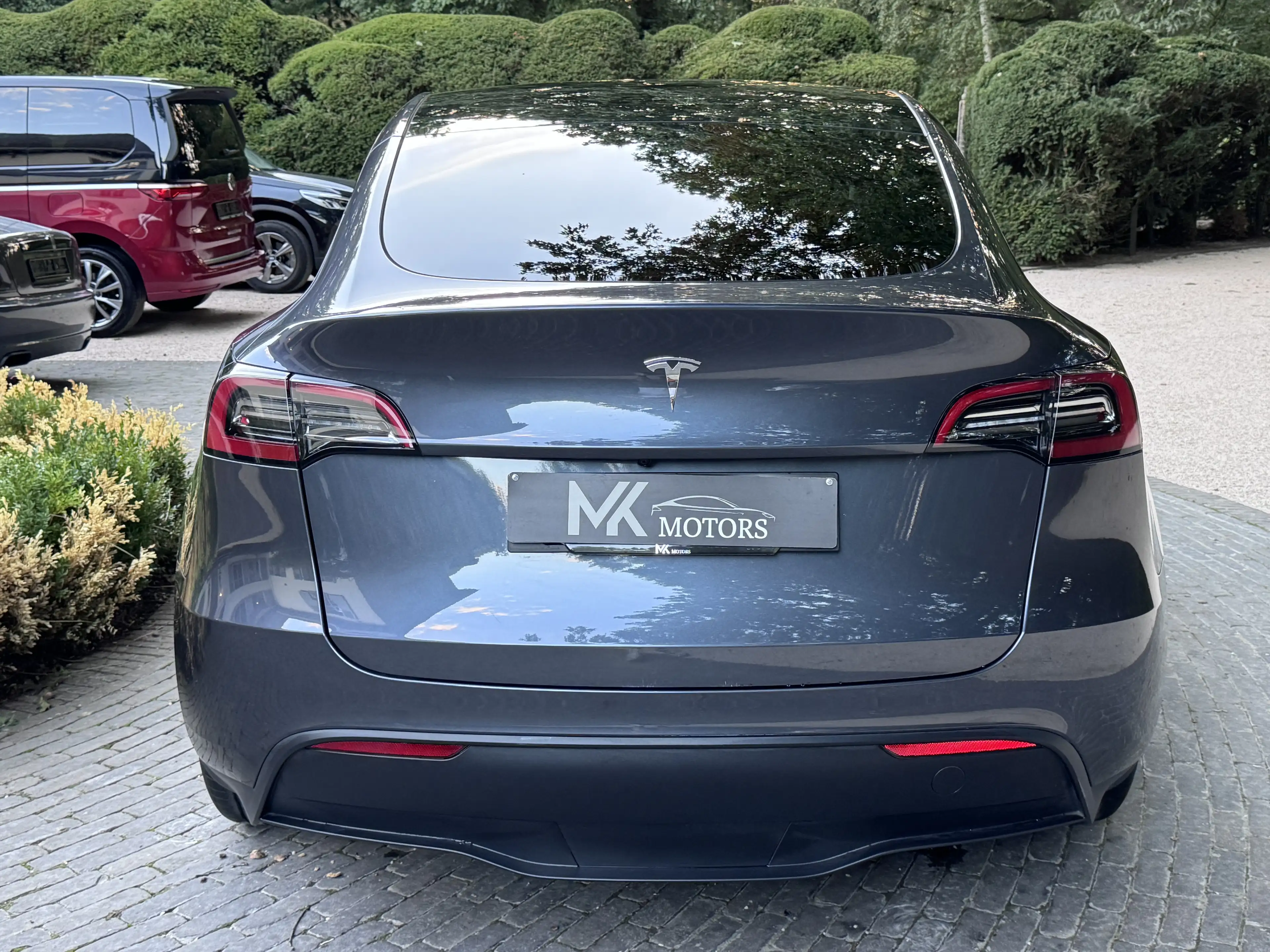 Tesla Model Y RWD • 11.000 KM • Premium • Pano • Autopilot — photo 8