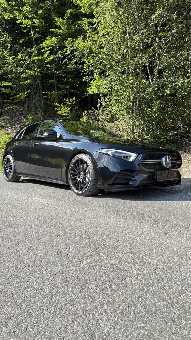 Mercedes-Benz A 35 AMG 4MATIC Aut. Schwarz - 2