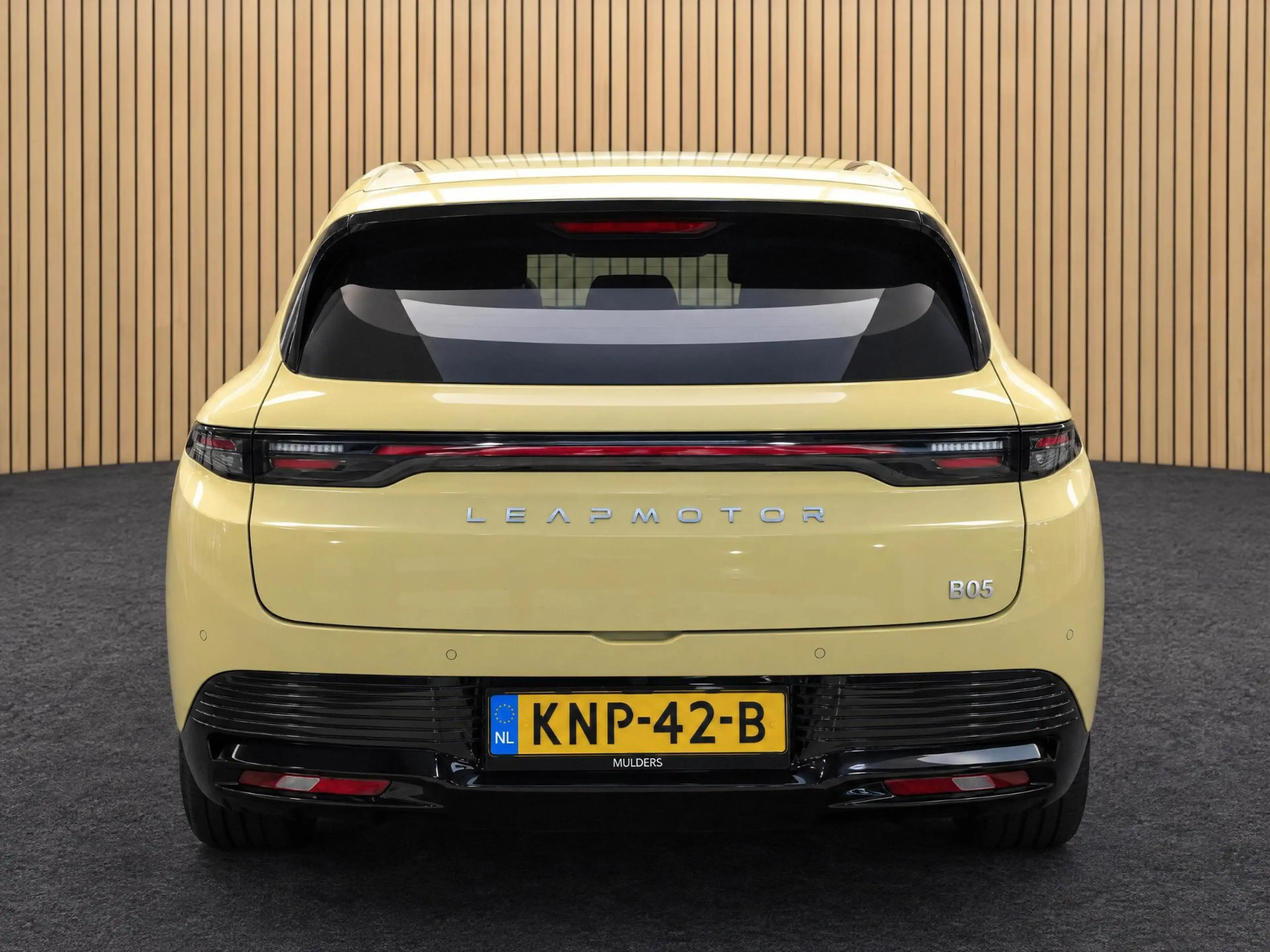 Leapmotor B05 ProMax Design 67.1 kWh Boek nu een B05 proefrit bi — photo 7