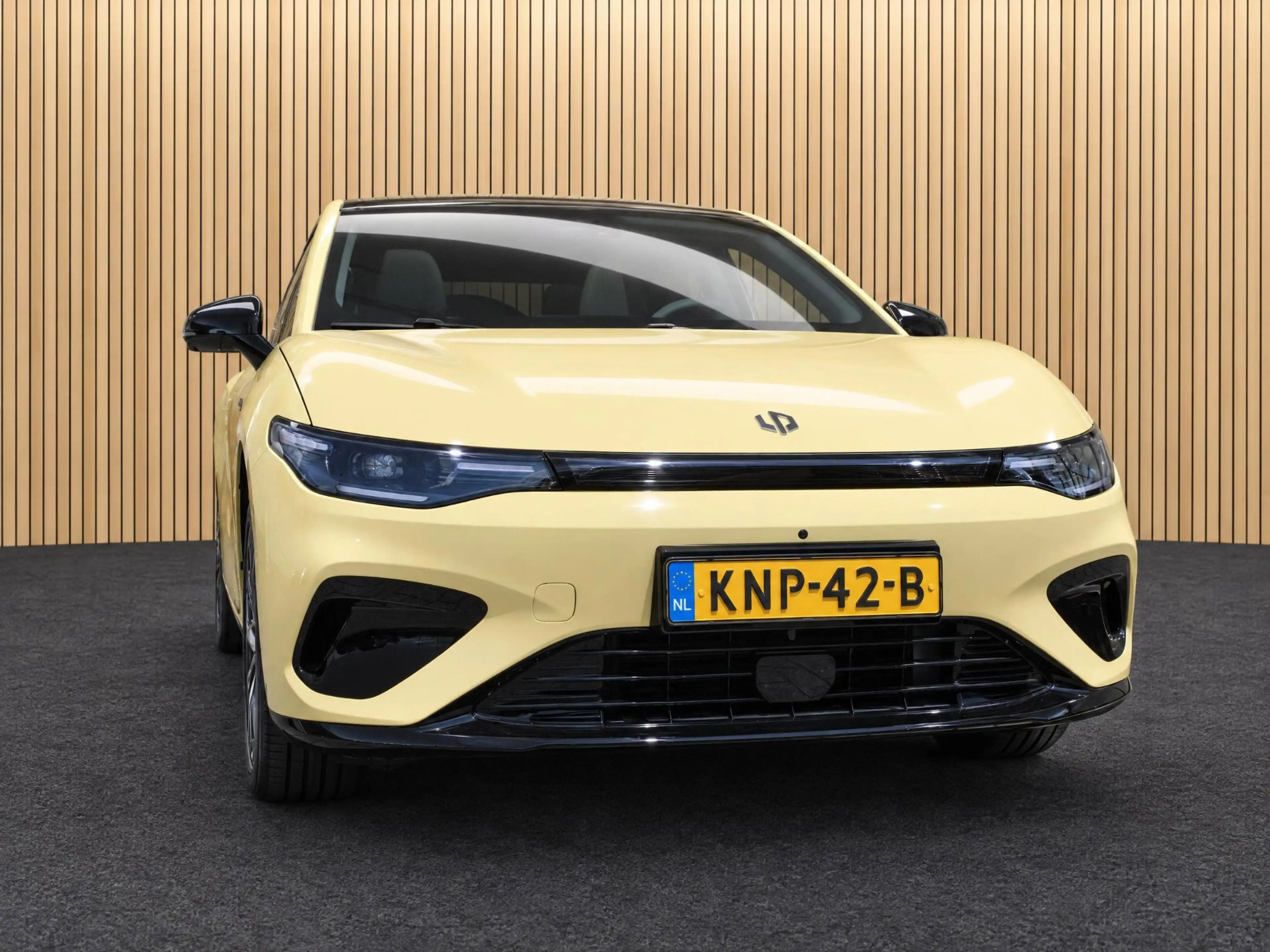 Leapmotor B05 ProMax Design 67.1 kWh Boek nu een B05 proefrit bi — photo 11
