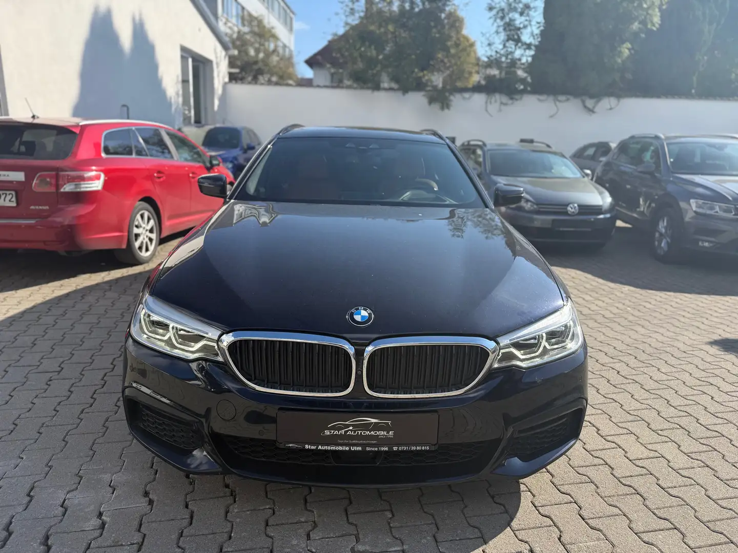 BMW 530 xDrive*M Sport*Standhzg*Pano*360Kam*Sitzlüft. Schwarz - 2