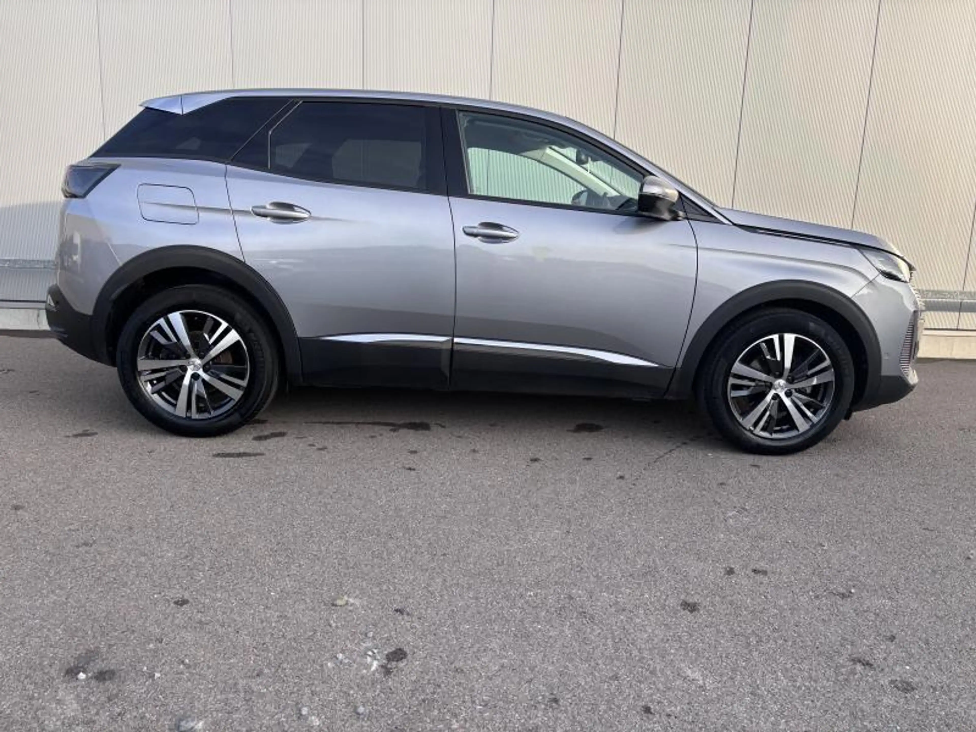 Peugeot 3008 1.2 TURBO 130 EAT 8 Allure — photo 5