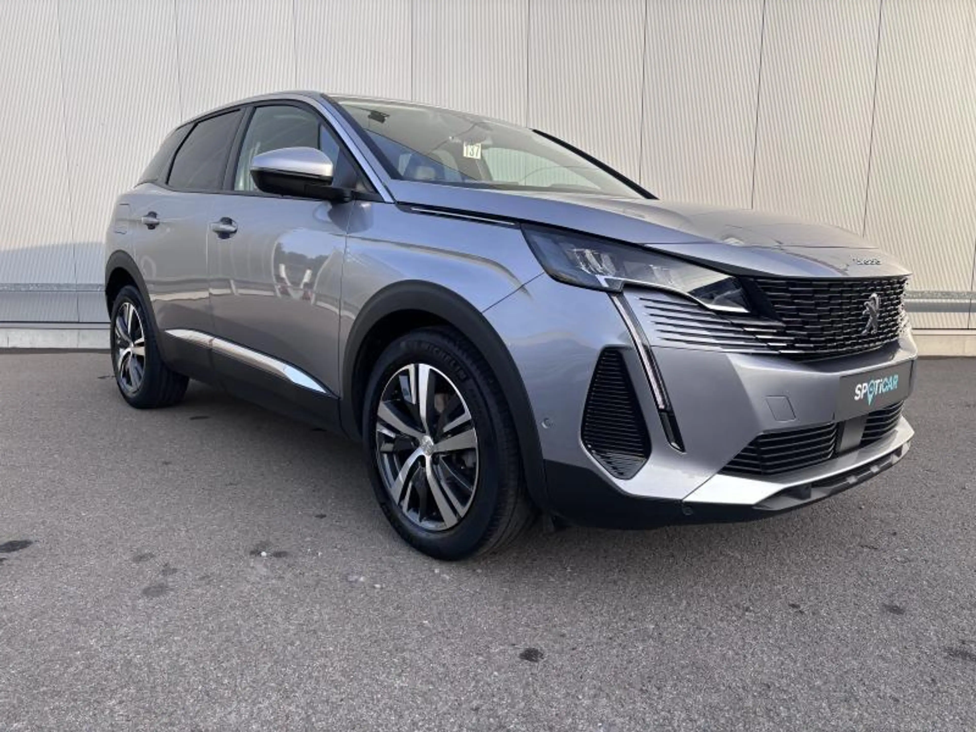 Peugeot 3008 1.2 TURBO 130 EAT 8 Allure — photo 4