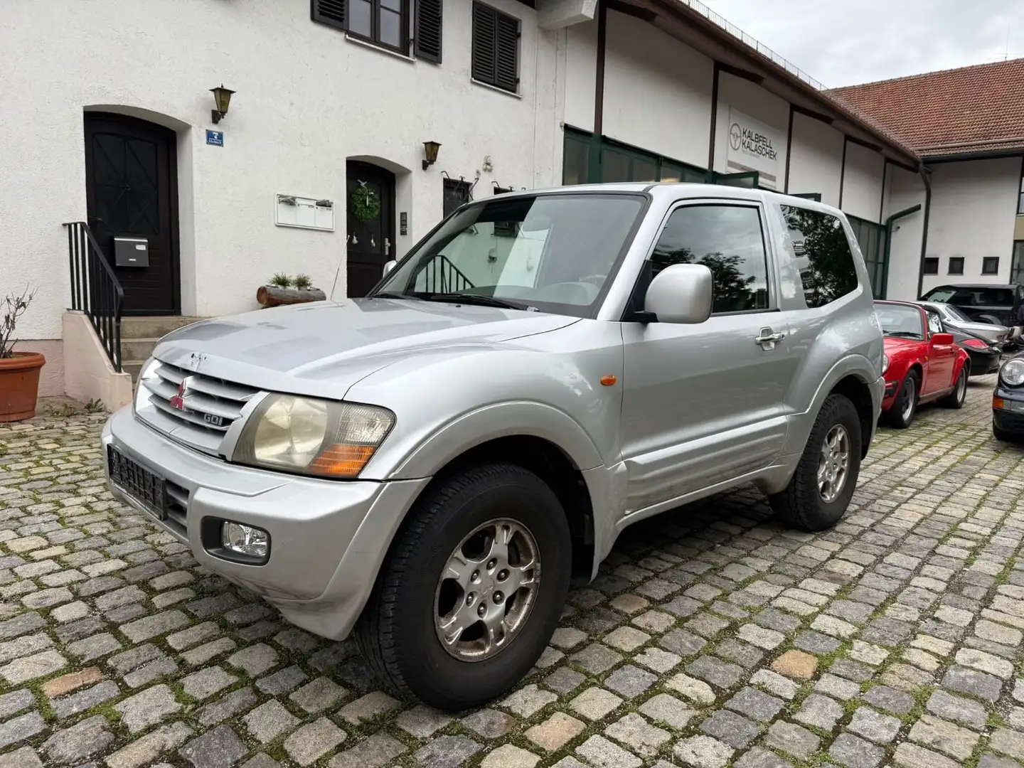 Mitsubishi Pajero 3,5 GDI Elegance*Kurz*Automatik*Tüv* Gümüş rengi - 1