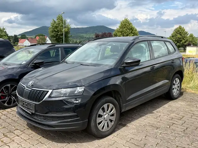 Skoda Karoq Active Klima Sitzheizung Winterpacket CRPY
