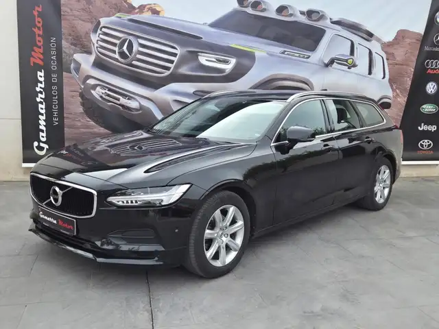 Volvo V90 D3 Momentum Aut. 150