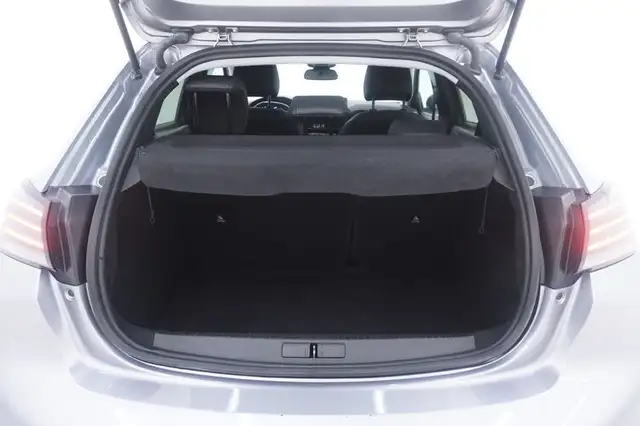 Peugeot 208 view 14